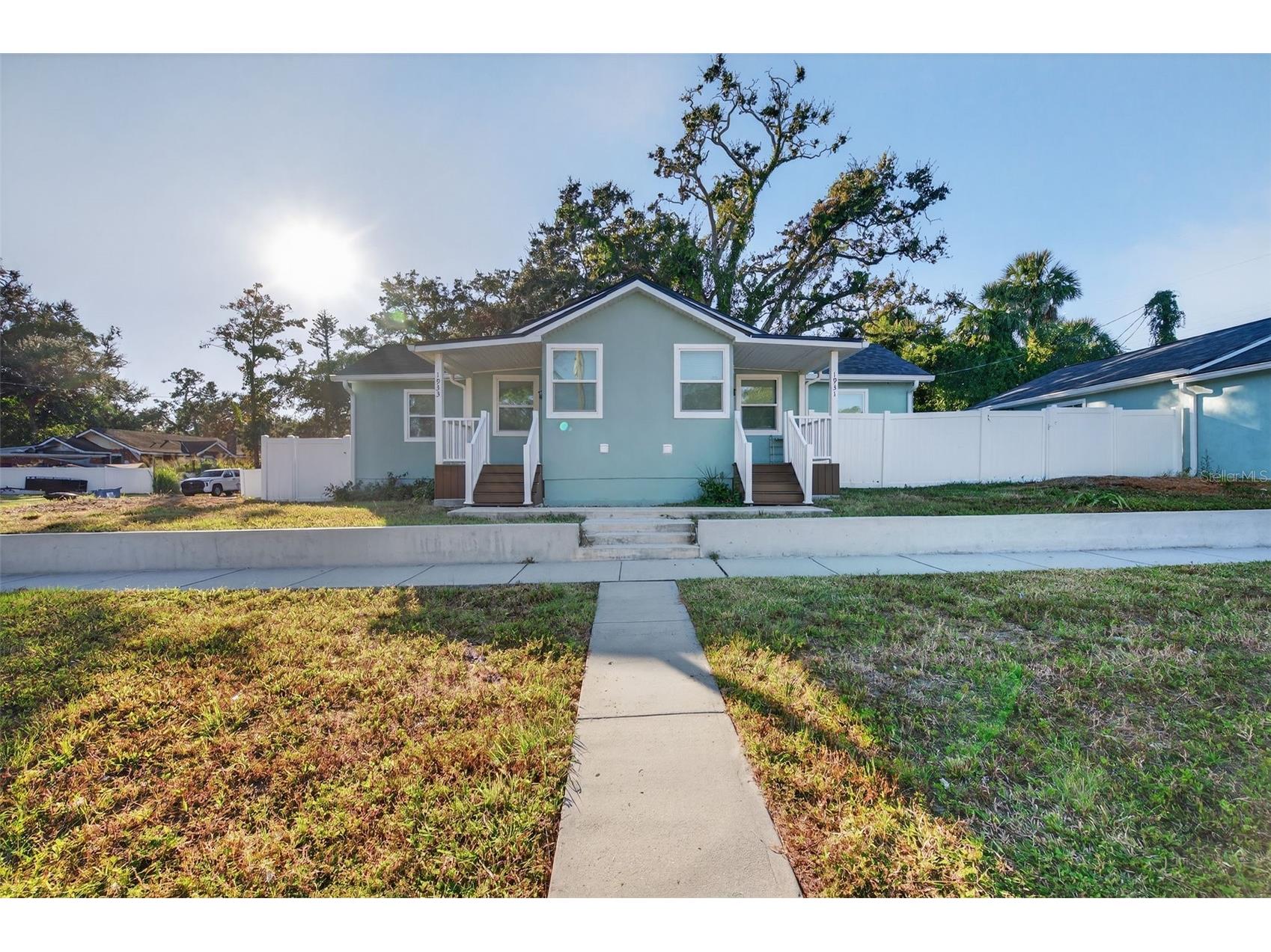 1933 10th Street S Saint Petersburg FL 33705 TB8465740 image3