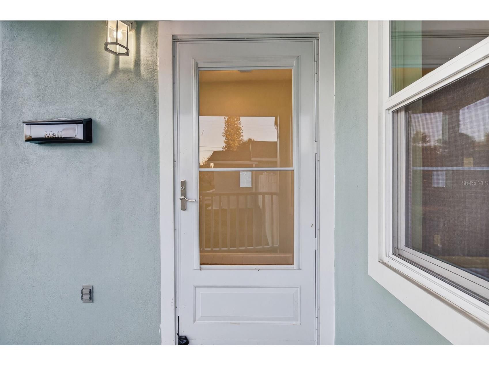 1933 10th Street S Saint Petersburg FL 33705 TB8465740 image30