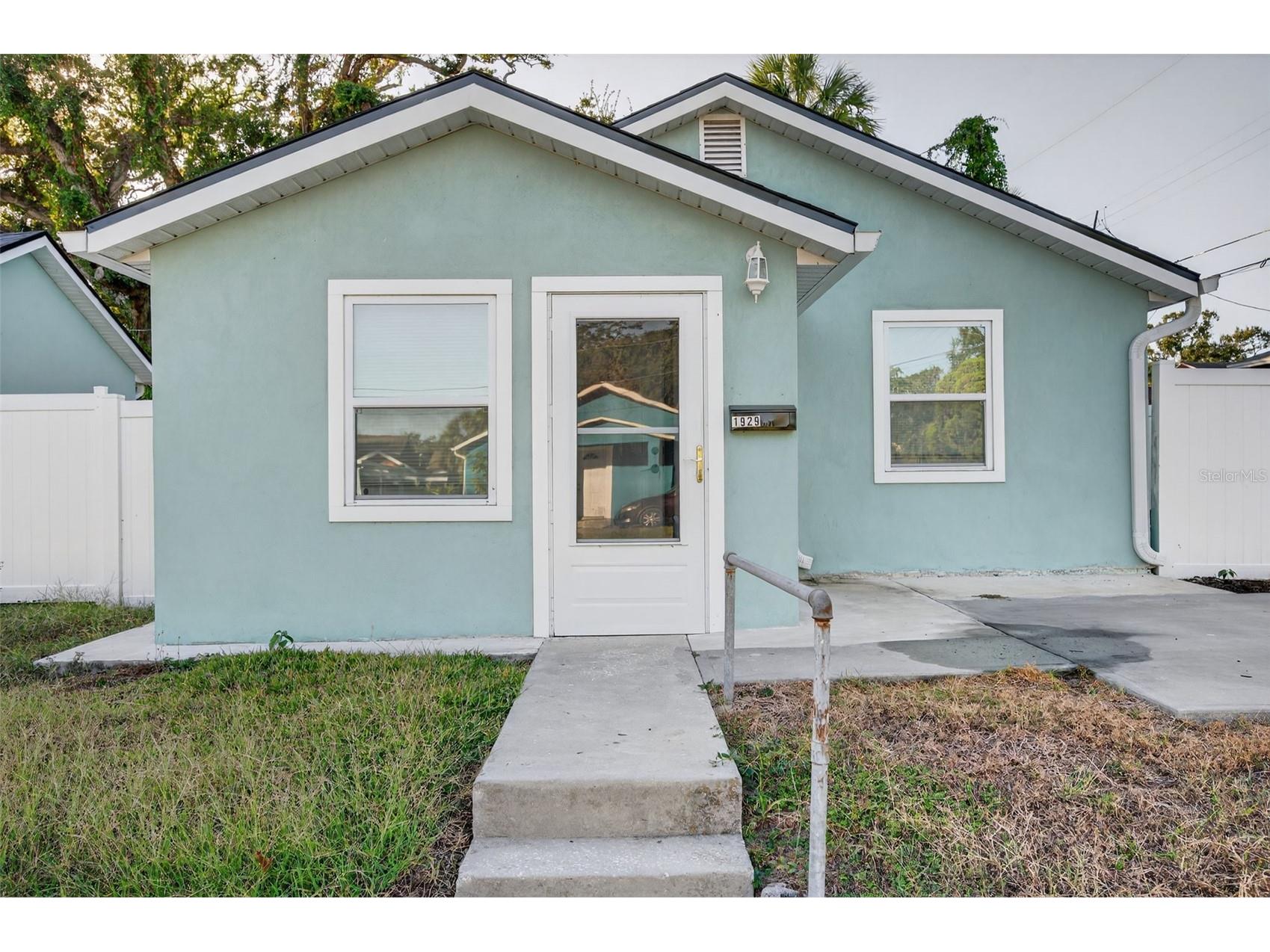 1933 10th Street S Saint Petersburg FL 33705 TB8465740 image56