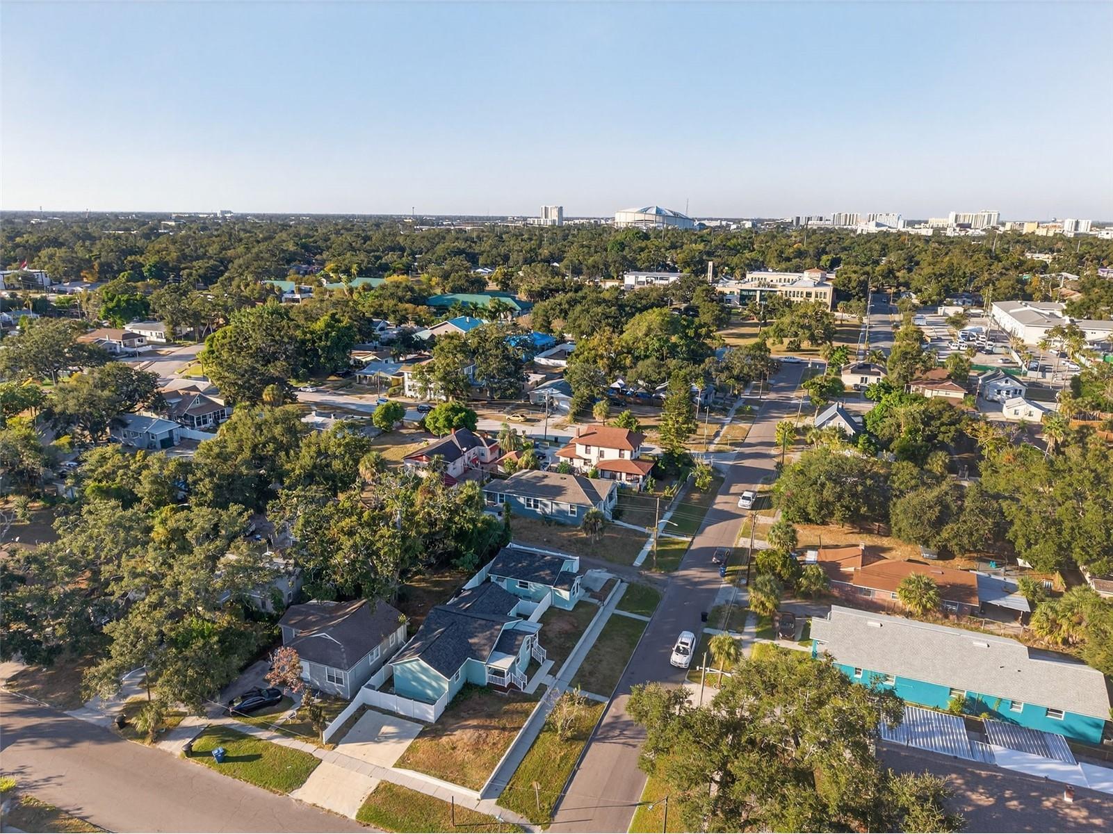 1933 10th Street S Saint Petersburg FL 33705 TB8465740 image71