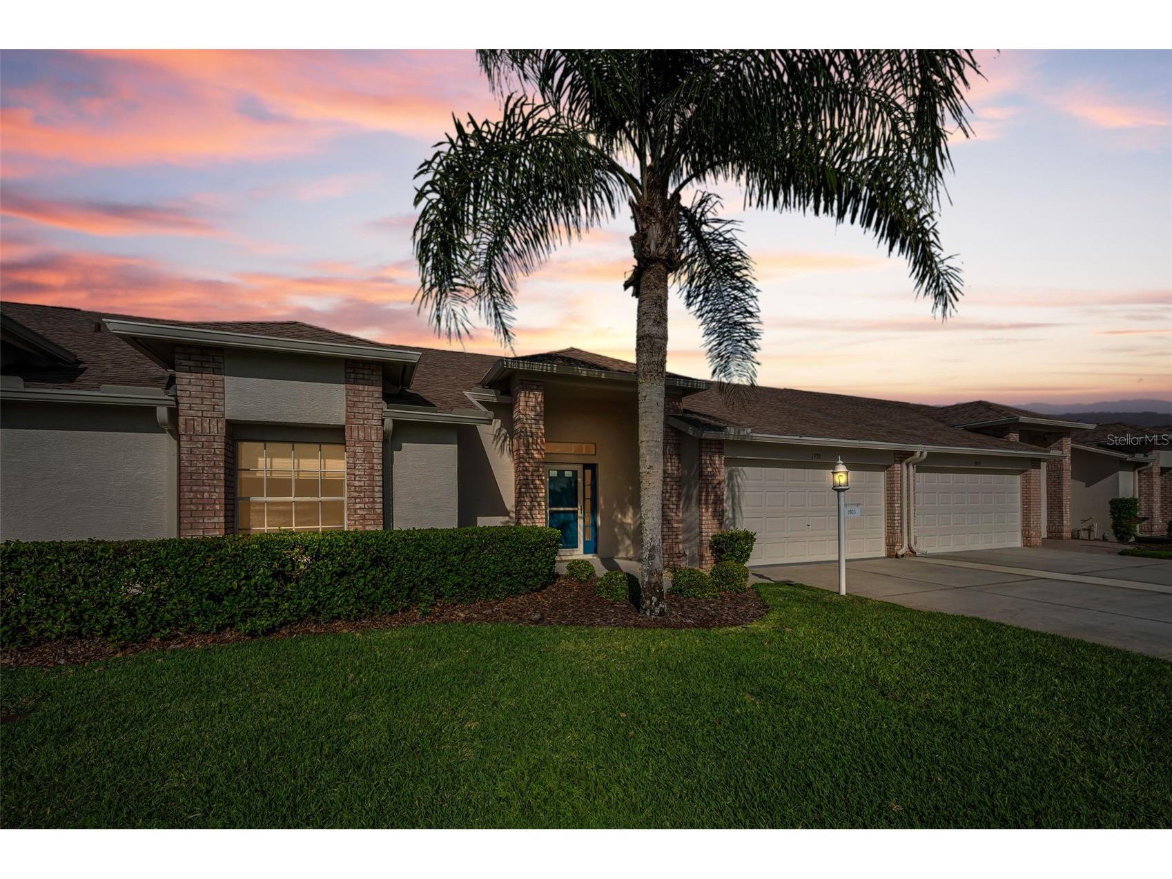 1933 Arbor Knoll Loop Trinity FL 34655 W7884805 image1