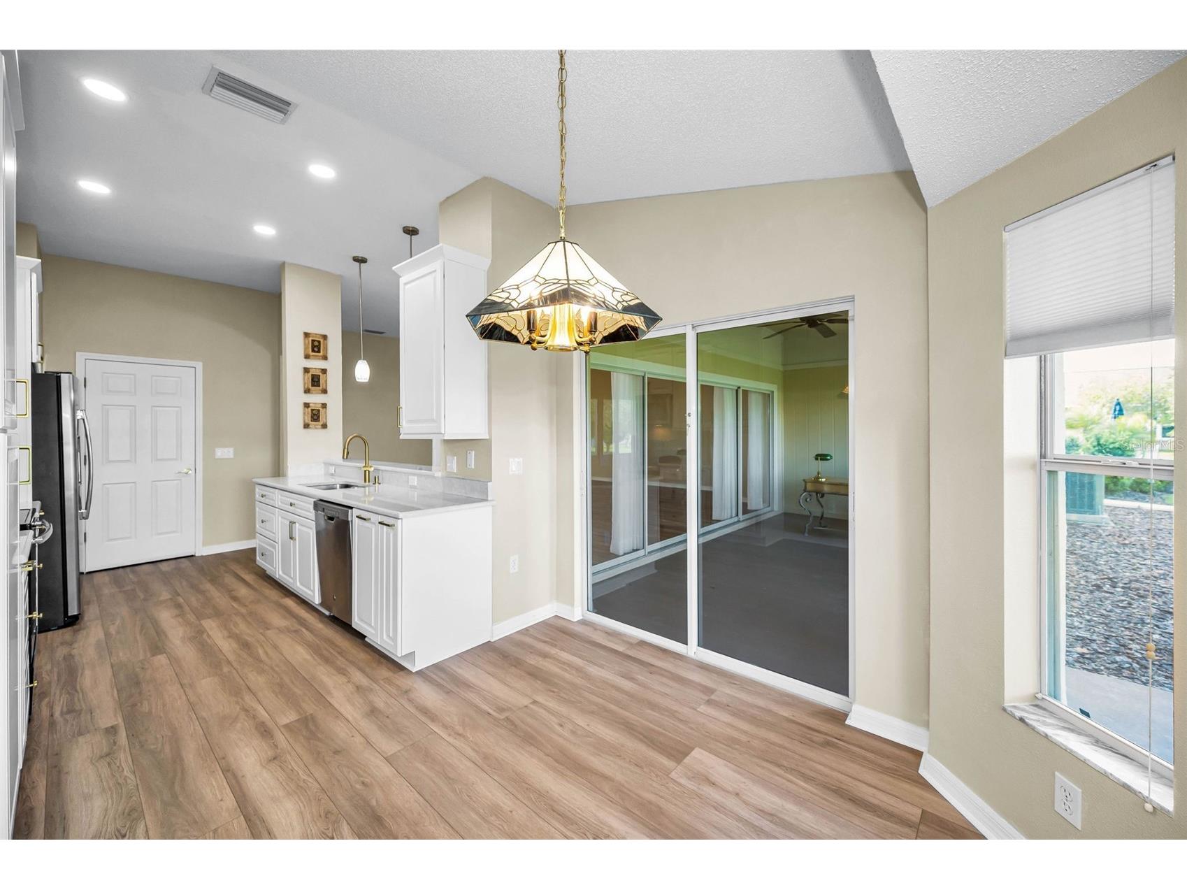 1933 Arbor Knoll Loop Trinity FL 34655 W7884805 image25