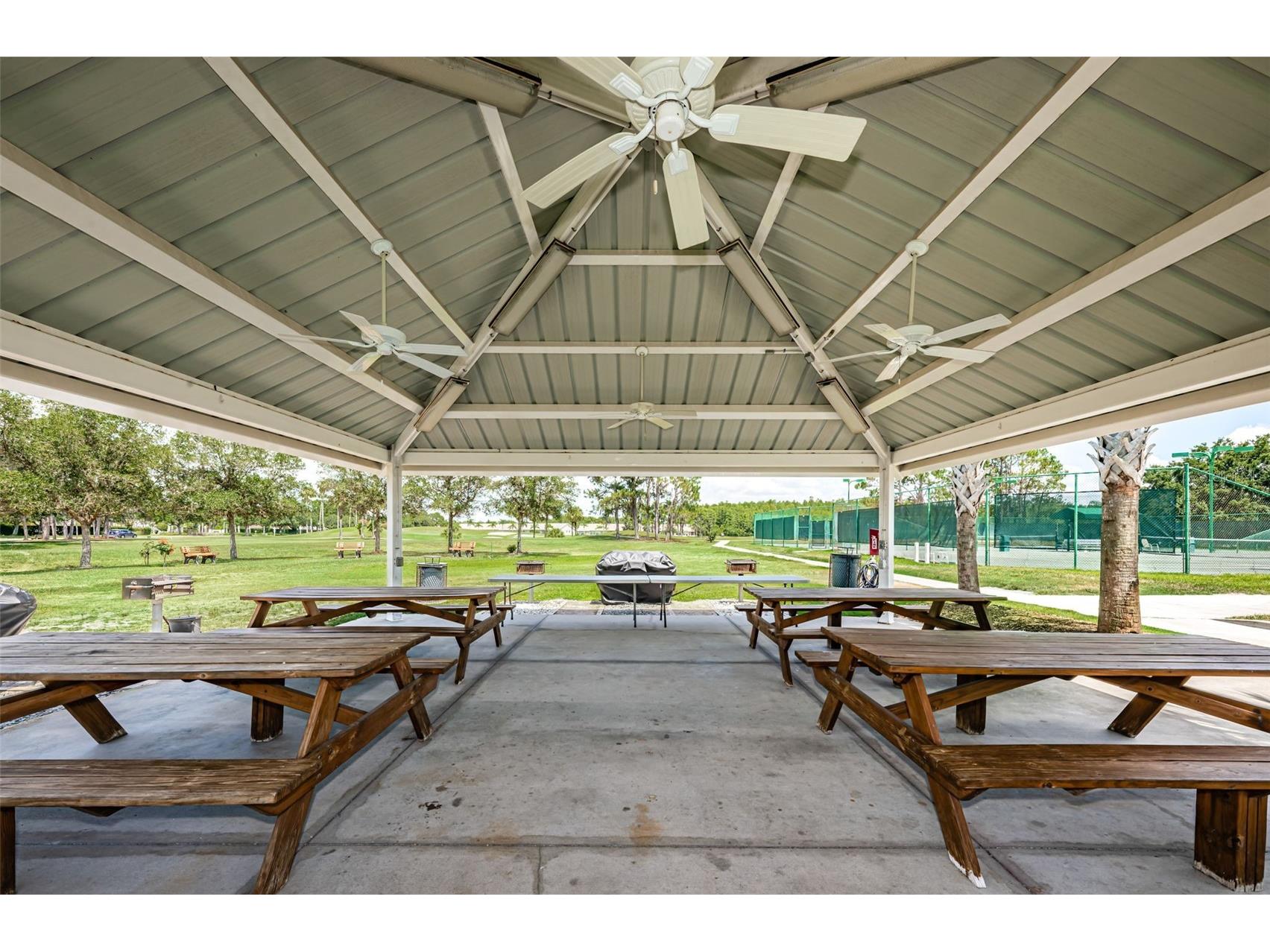 1933 Arbor Knoll Loop Trinity FL 34655 W7884805 image97