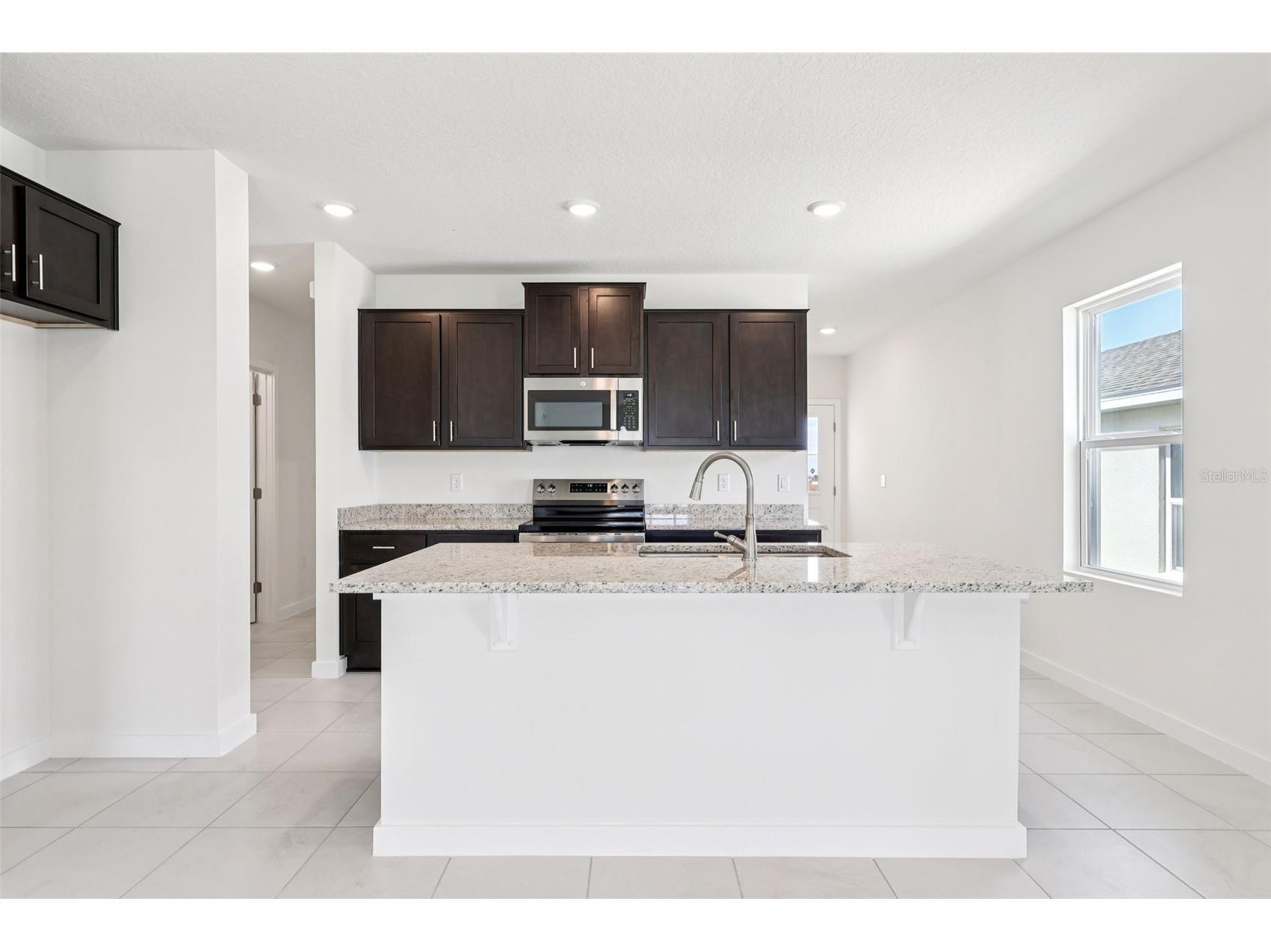 1933 Diamond Head Circle Haines City FL 33844 O6357975 image13