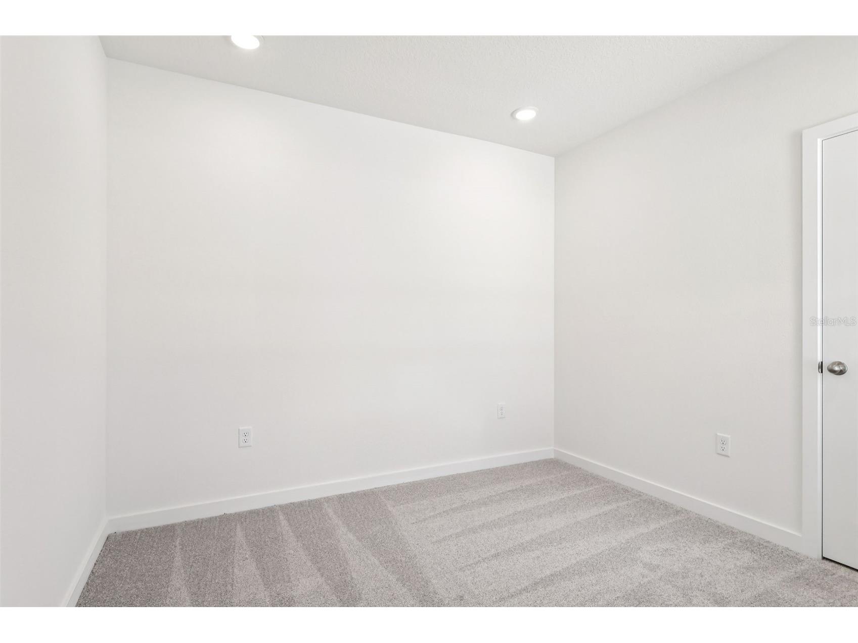 1933 Diamond Head Circle Haines City FL 33844 O6357975 image15