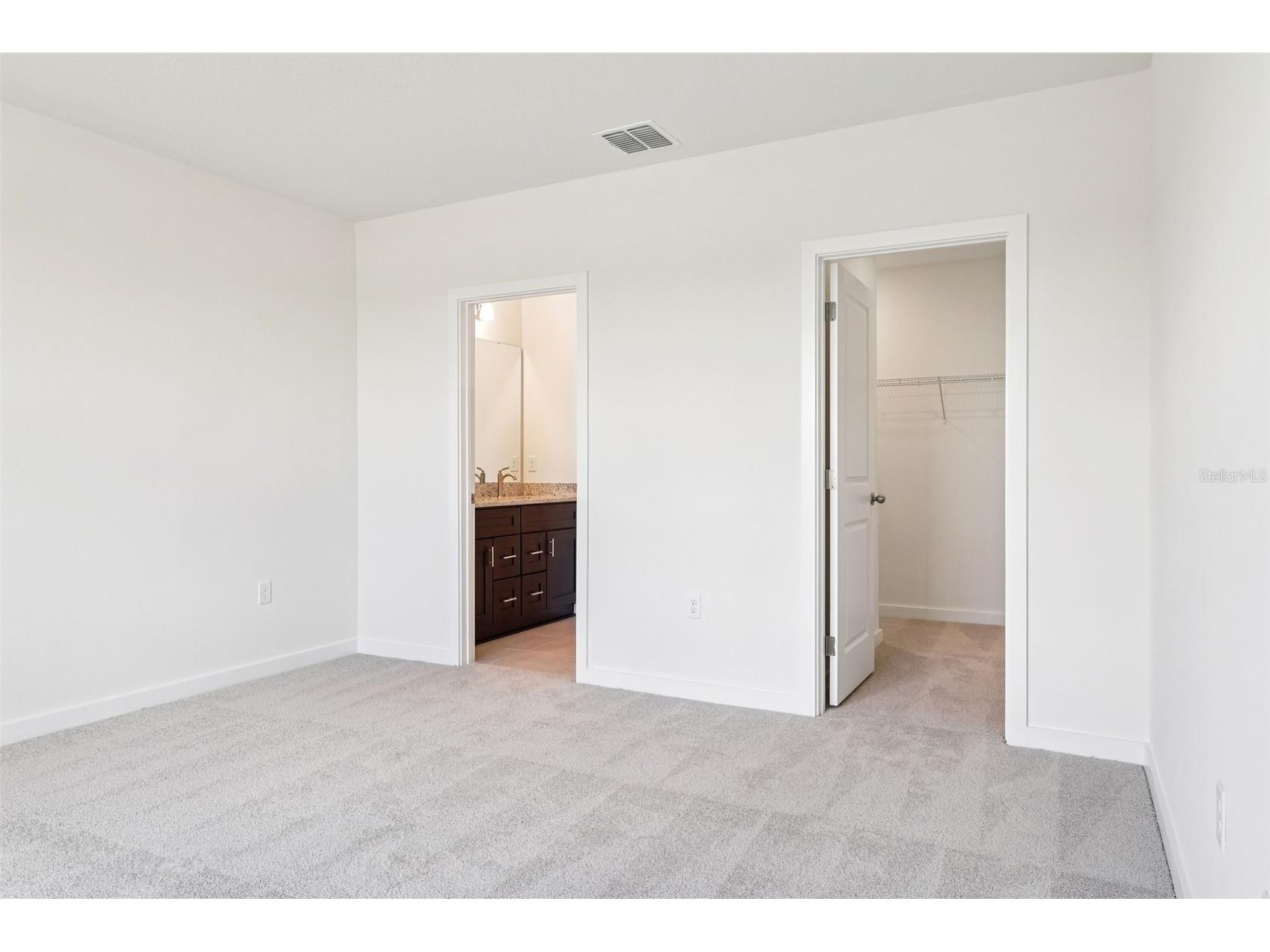 1933 Diamond Head Circle Haines City FL 33844 O6357975 image24