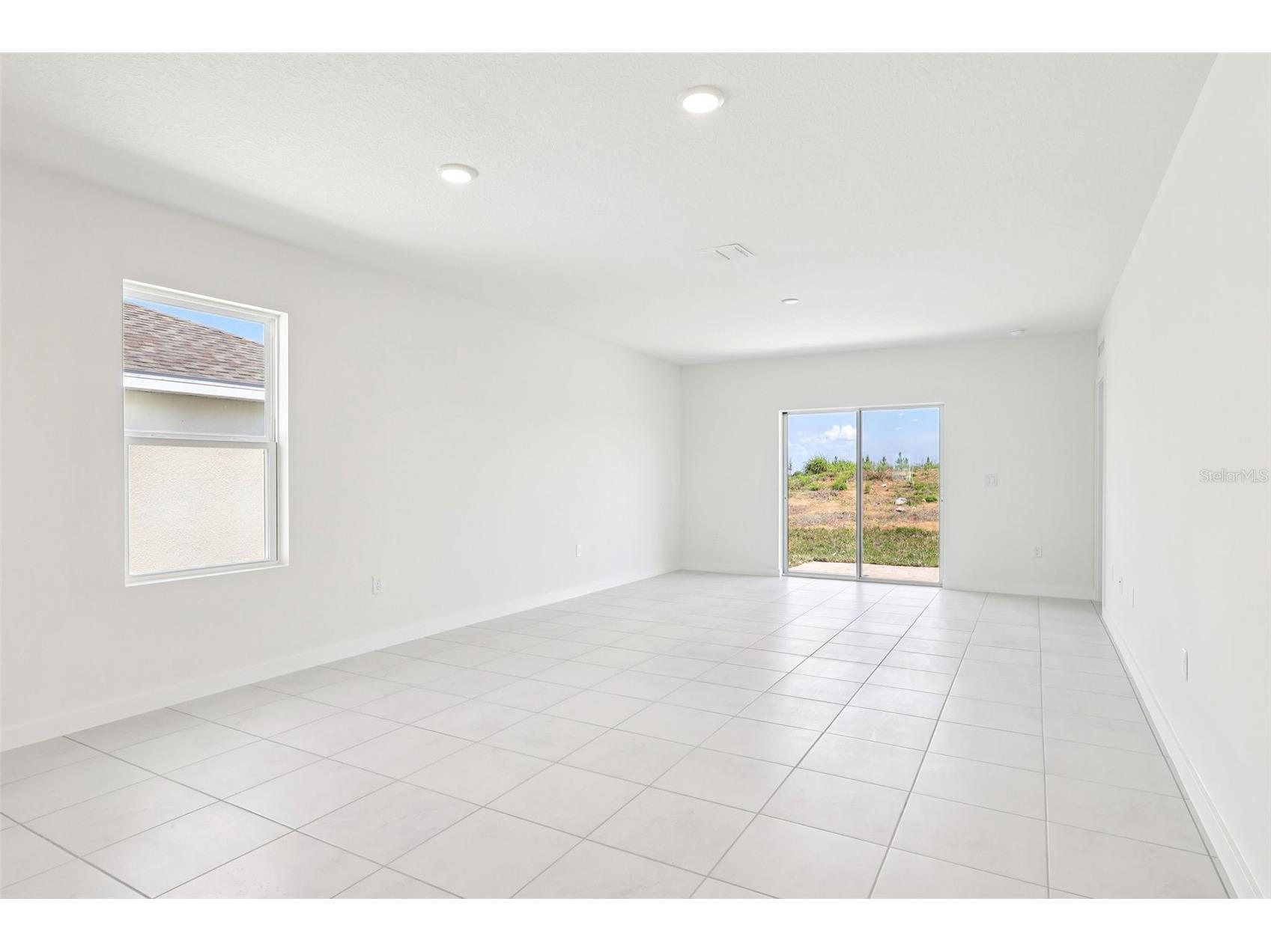 1933 Diamond Head Circle Haines City FL 33844 O6357975 image3