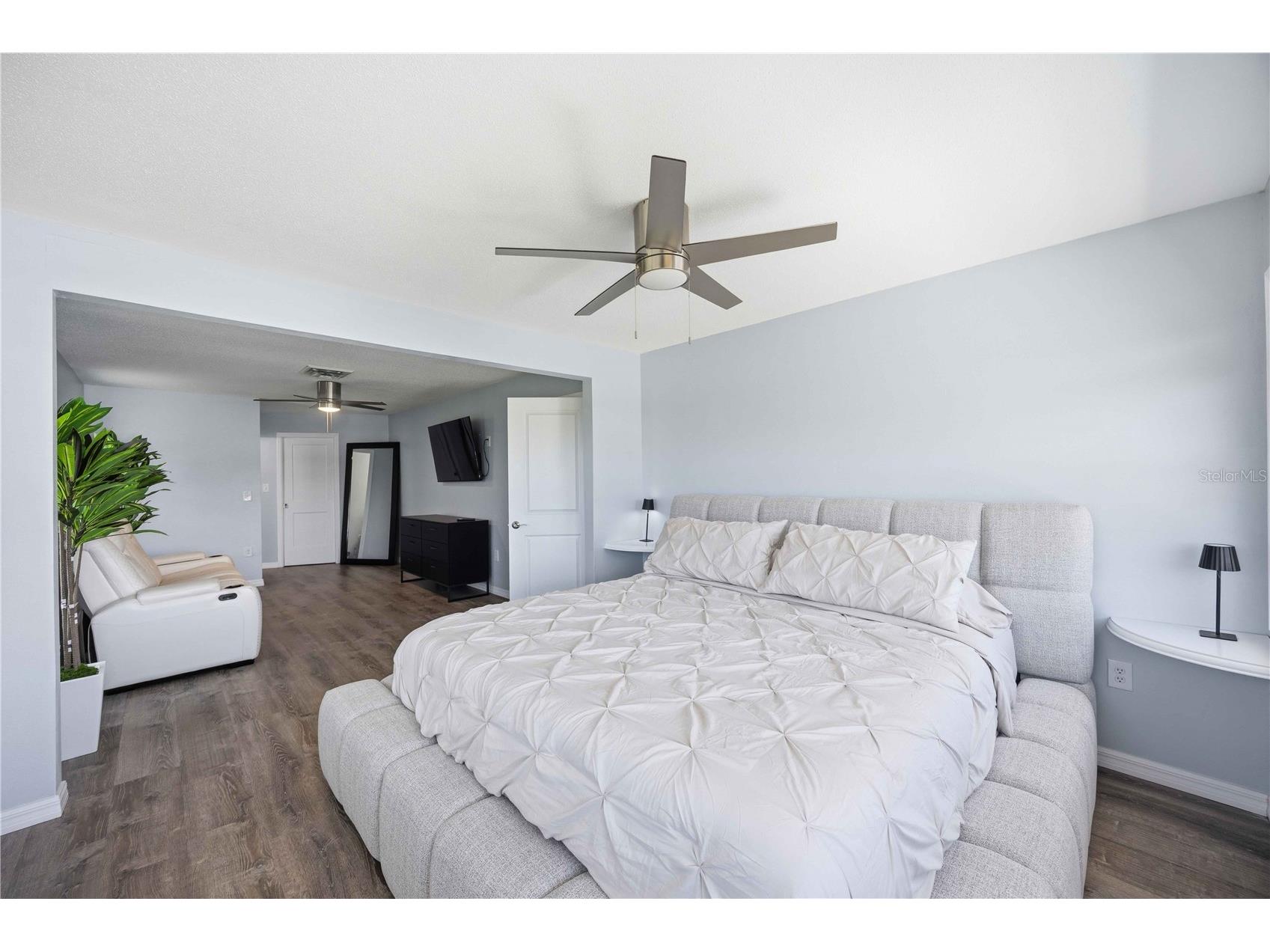 1933 Fairview Drive Englewood FL 34223 - FORKED CREEK N6144354 image18