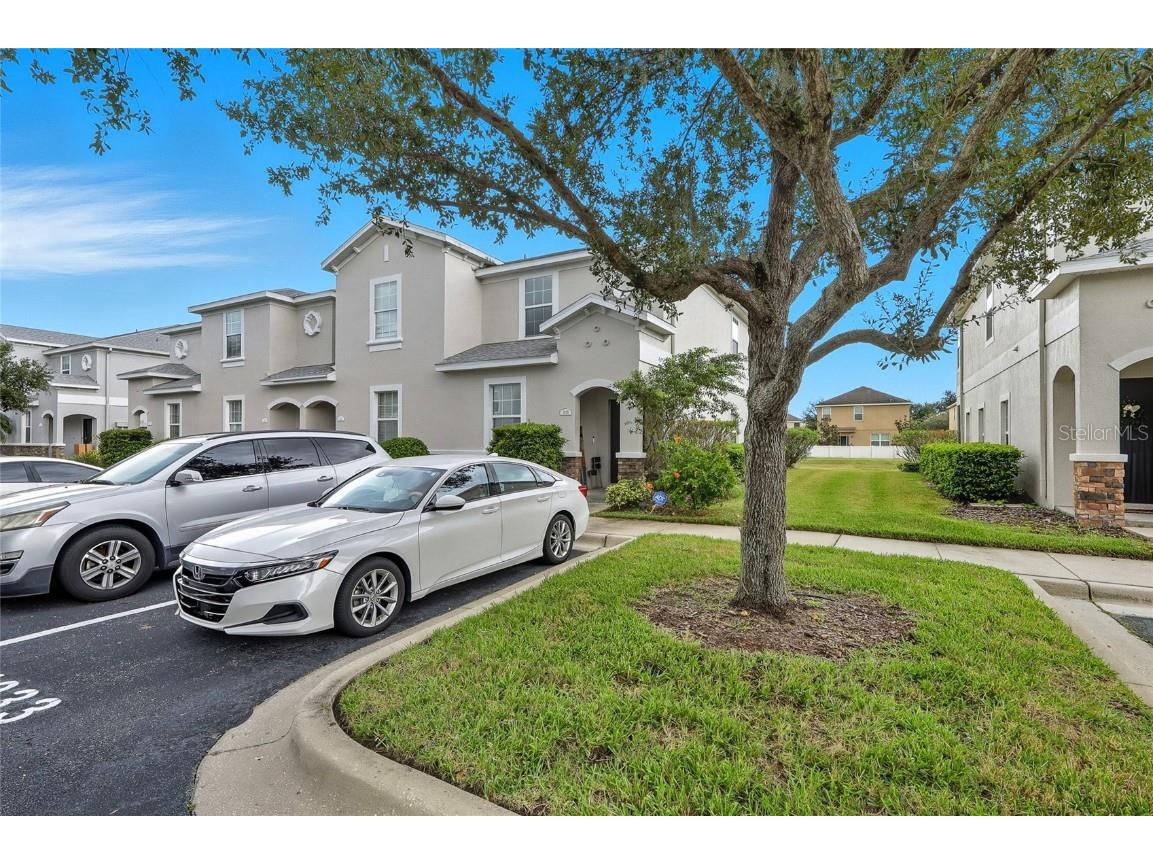 1933 Greenwood Valley Drive Plant City FL 33563 TB8429345 image2