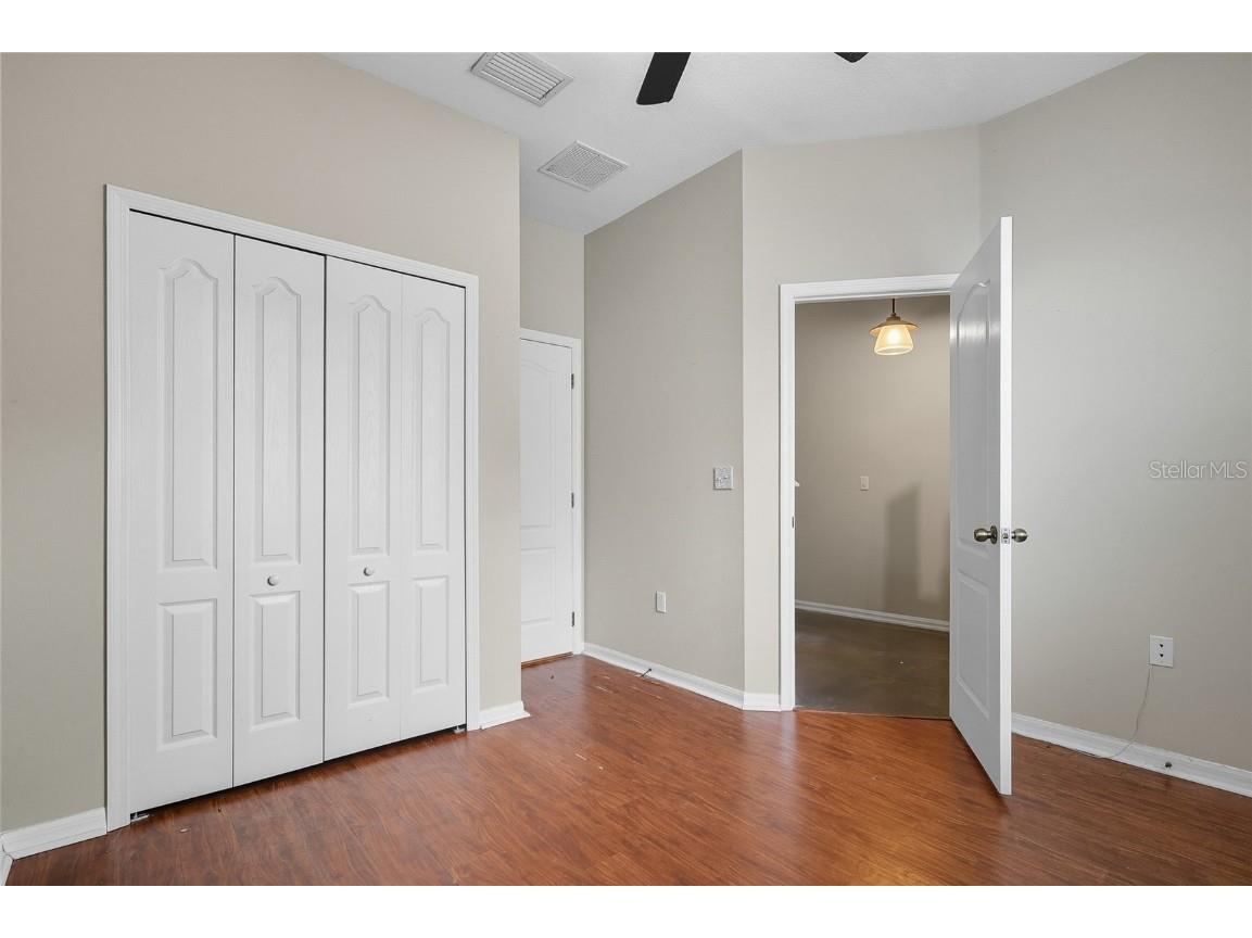 1933 Greenwood Valley Drive Plant City FL 33563 TB8429345 image7