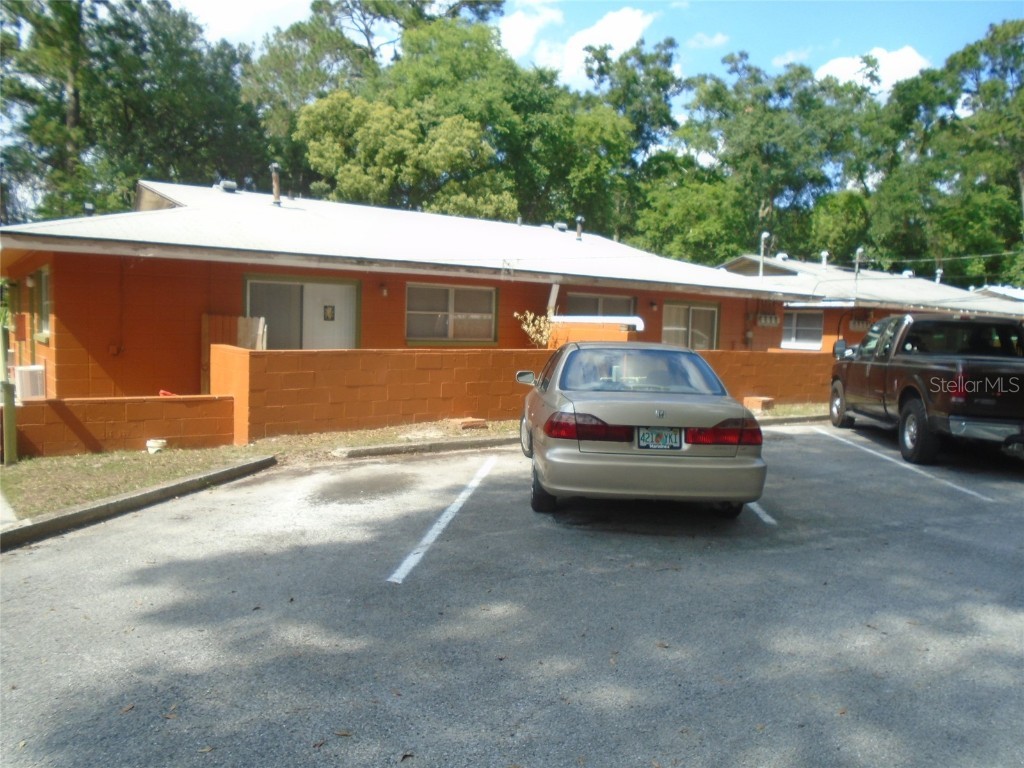 1933 NW 4 Avenue #B Gainesville FL 32603 GC536327 image1