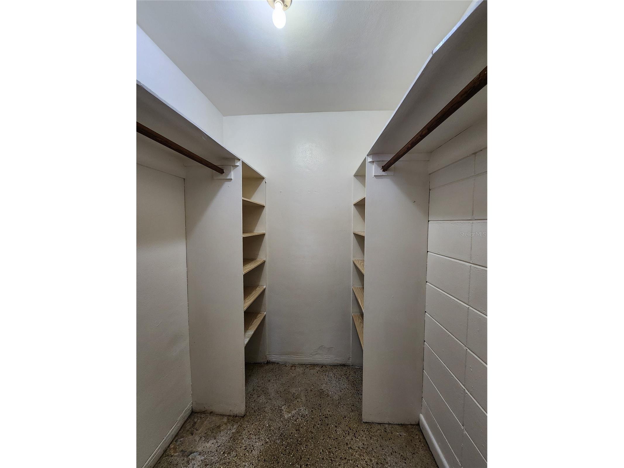 1931 NW 4 Avenue #C Gainesville FL 32603 GC541038 image15