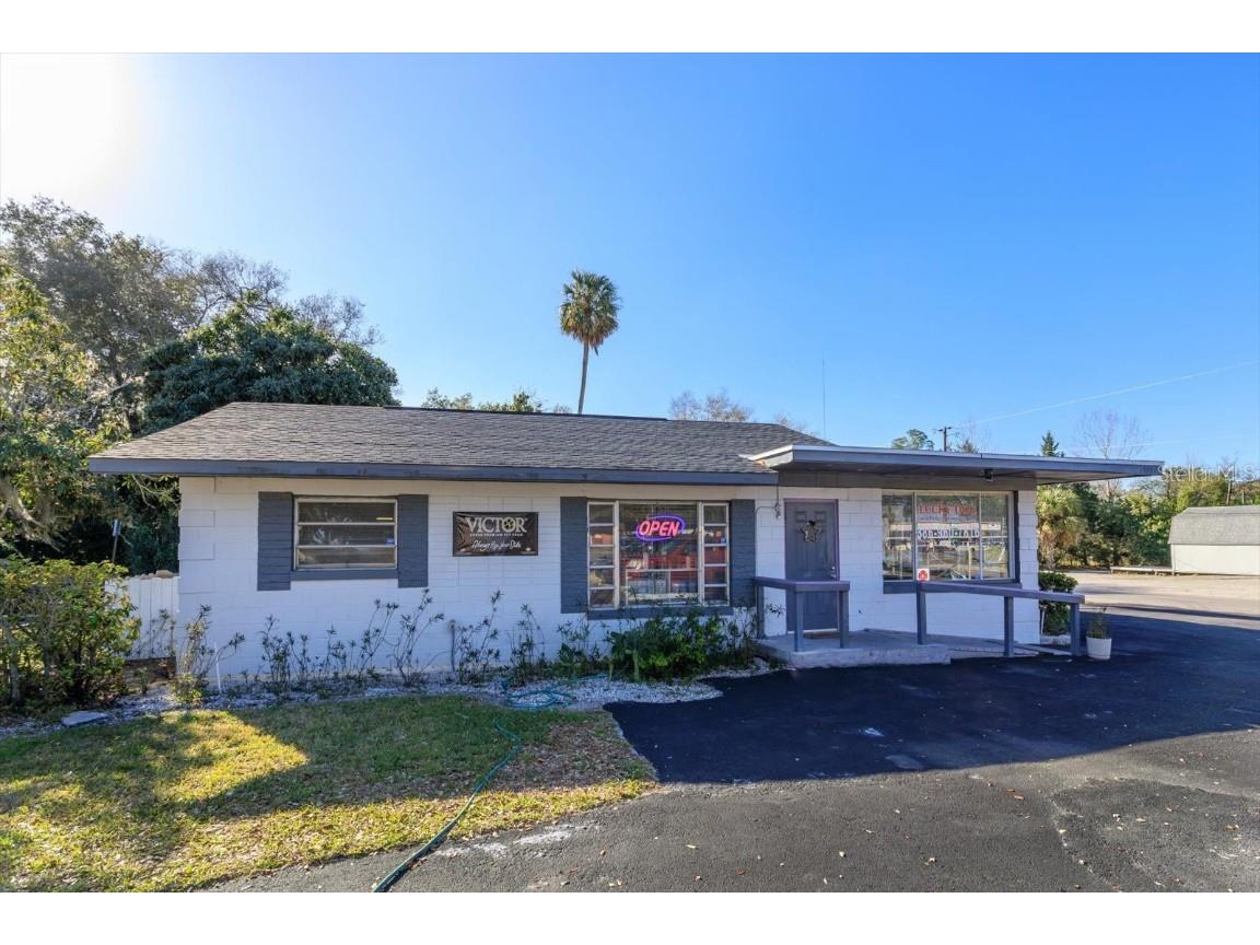 1933 S Volusia Avenue Orange City FL 32763 O6366439 image2