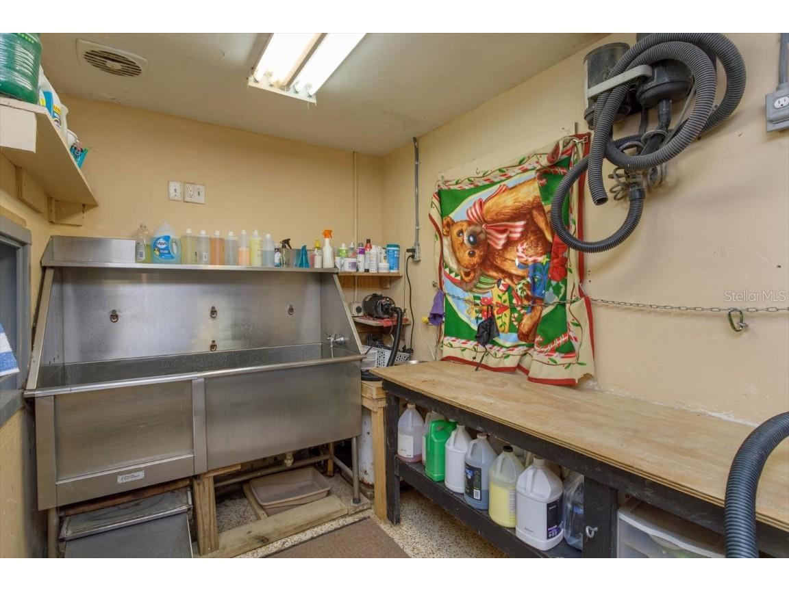 1933 S Volusia Avenue Orange City FL 32763 O6366439 image23