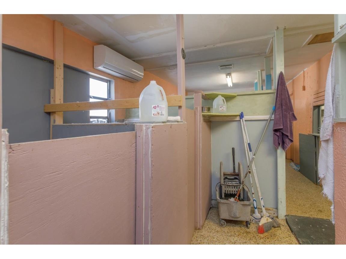 1933 S Volusia Avenue Orange City FL 32763 O6366439 image25