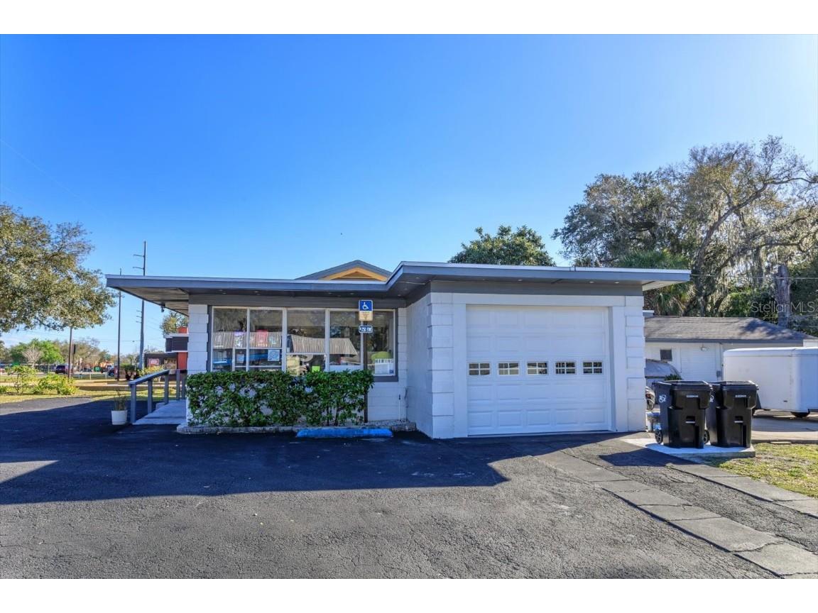 1933 S Volusia Avenue Orange City FL 32763 O6366439 image6