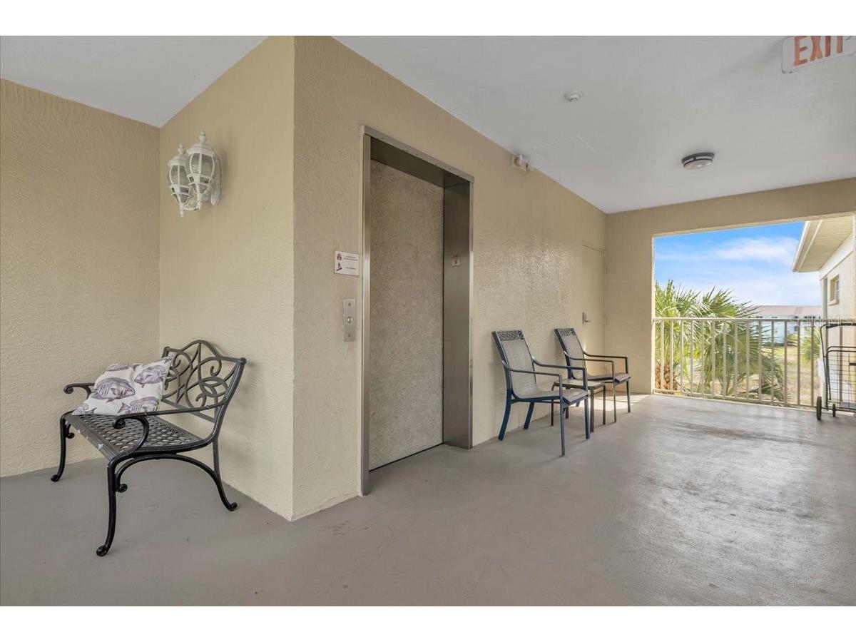 19335 Water Oak Drive #301 Port Charlotte FL 33948 C7526582 image4