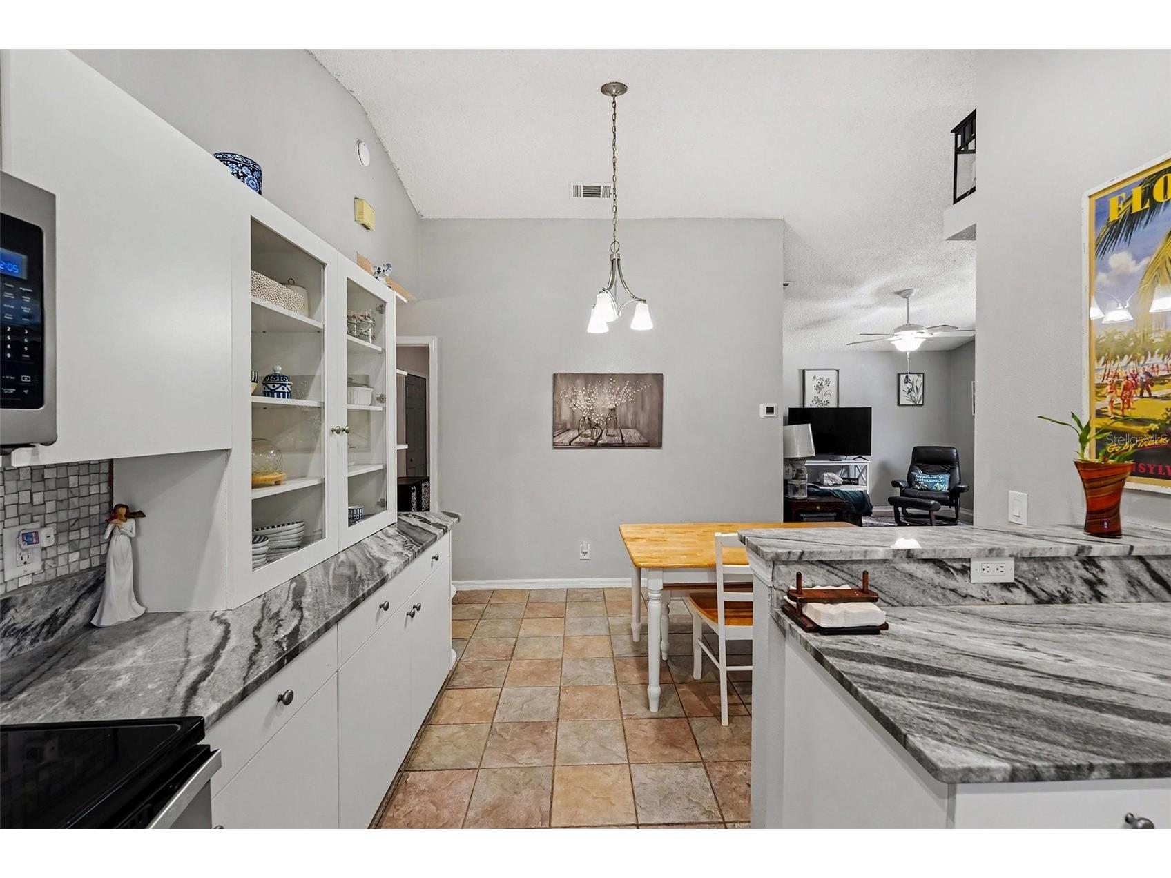 1934 29th Avenue N Saint Petersburg FL 33713 TB8527554 image7