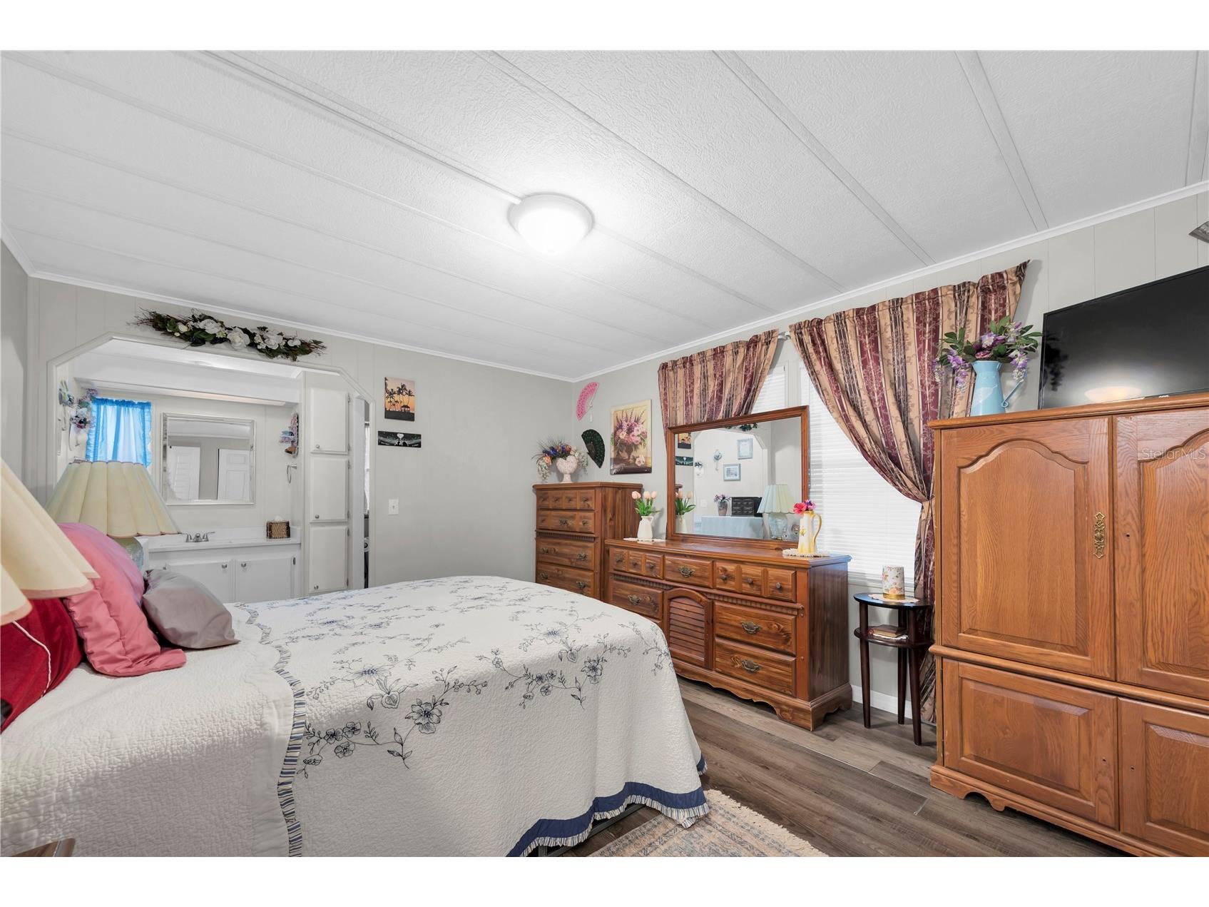 1934 Blue Lake Drive Lakeland FL 33801 - Blue Lake TB8474401 image17