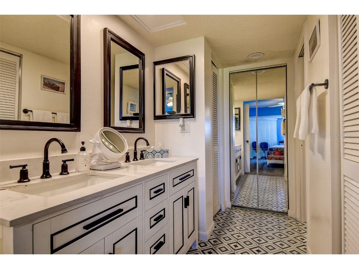 1934 Golfview Drive #1934 Tarpon Springs FL 34689 W7876198 image12