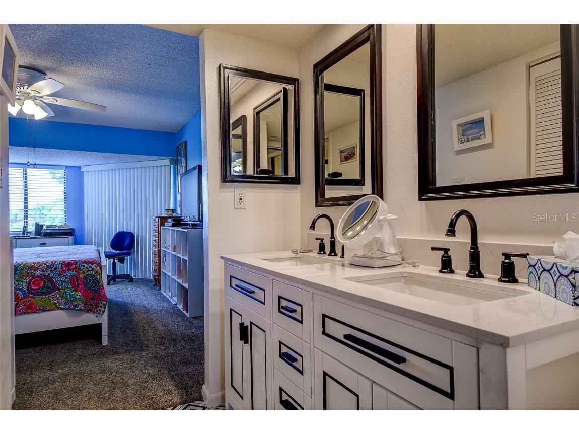 1934 Golfview Drive #1934 Tarpon Springs FL 34689 W7876198 image14