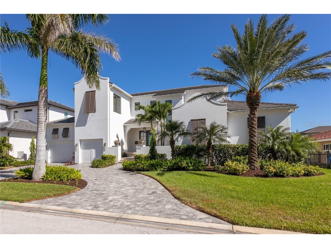 1934 Hawaii Avenue NE Saint Petersburg FL 33703 - TAMPA BAY TB8451547 image1