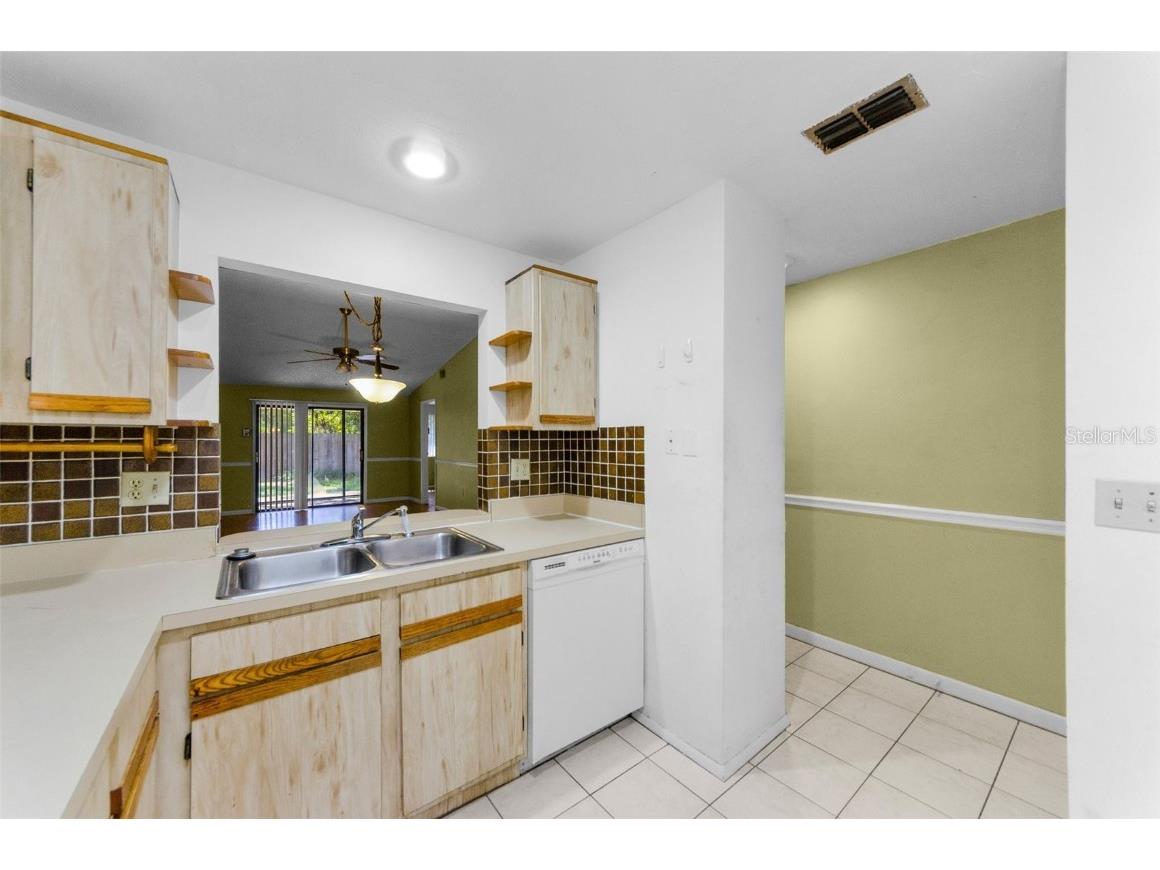 1934 Peppermill Drive #D Clearwater FL 33763 TB8414721 image12