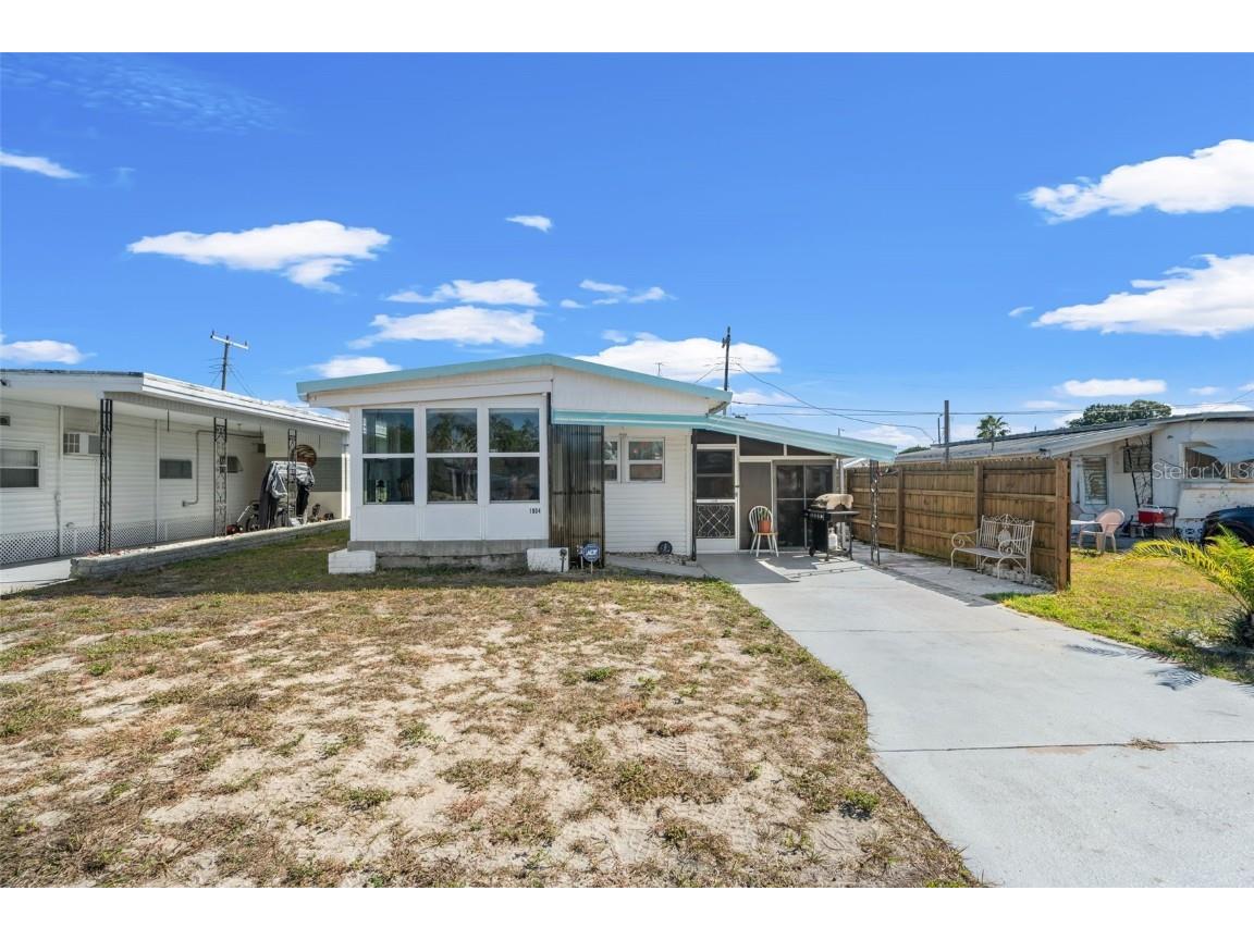 1934 Shady Cove Drive, Holiday, FL, 34691 MLS T3485665 Edina Realty