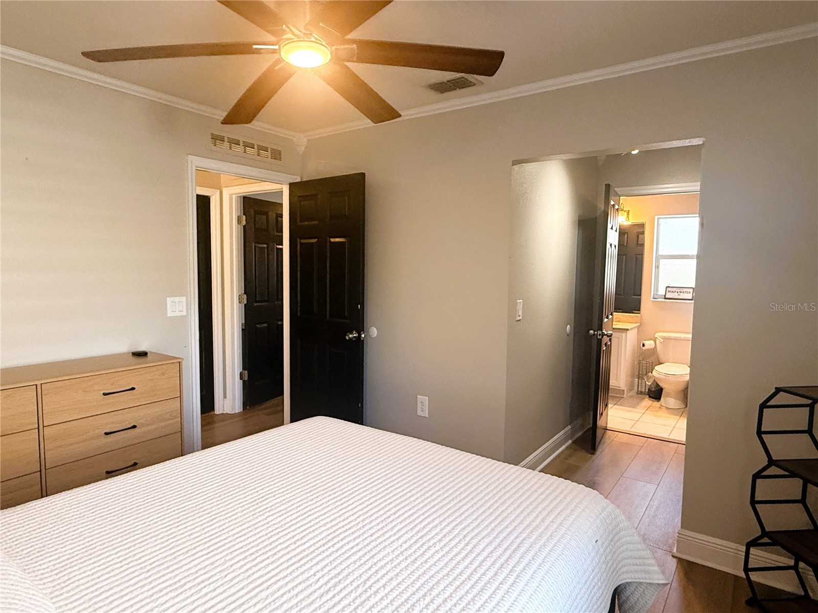 1934 W Spruce Street Tampa FL 33607 TB8516143 image16