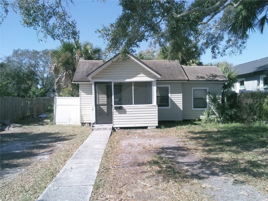 1935 43rd Street S Saint Petersburg FL 33711 U8182725 image1