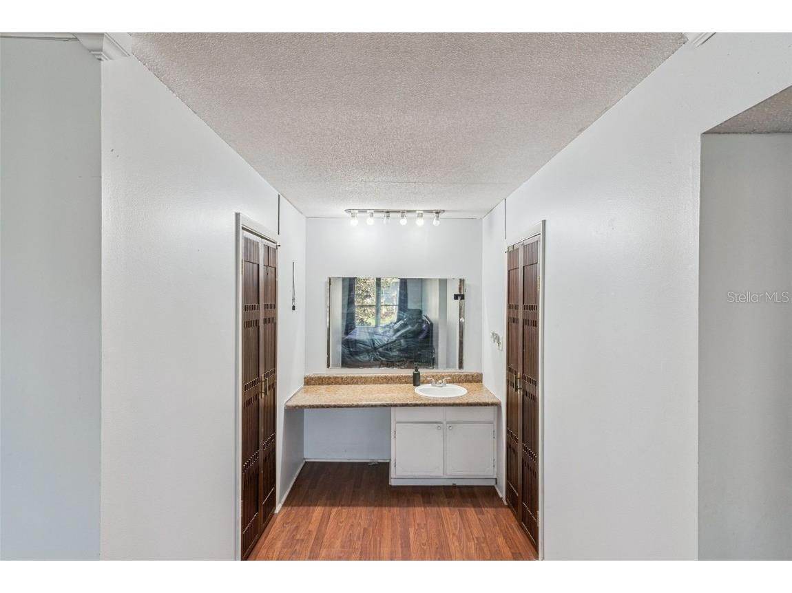 1935 Conway Road #6 Orlando FL 32812 O6355282 image18