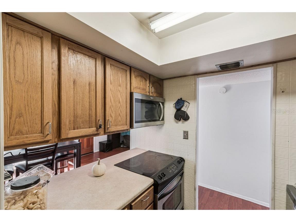 1935 Conway Road #6 Orlando FL 32812 O6355282 image9