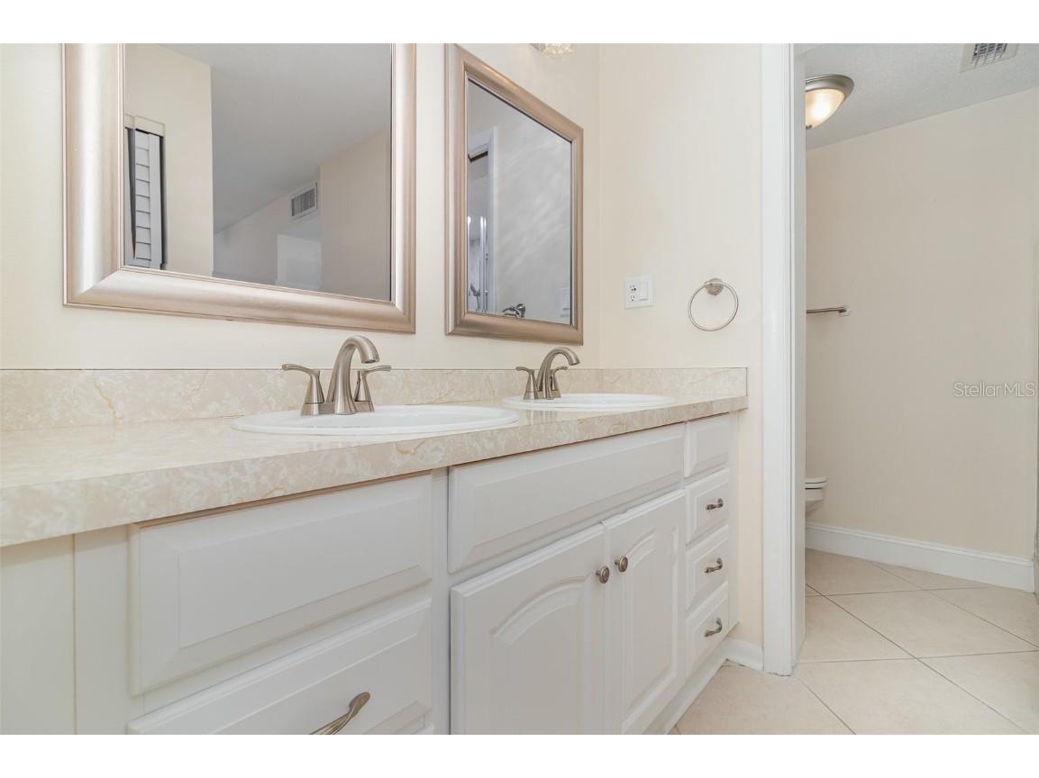 1935 Conway Road #A4 Orlando FL 32812 V4943130 image20