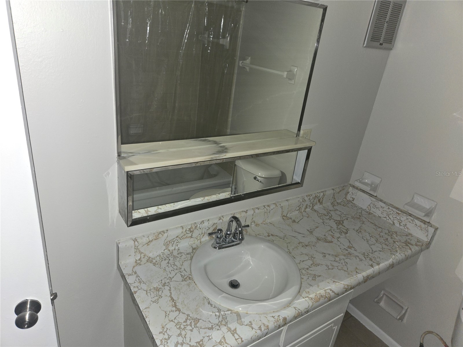 1935 Conway Road #O5 Orlando FL 32812 G5110931 image3