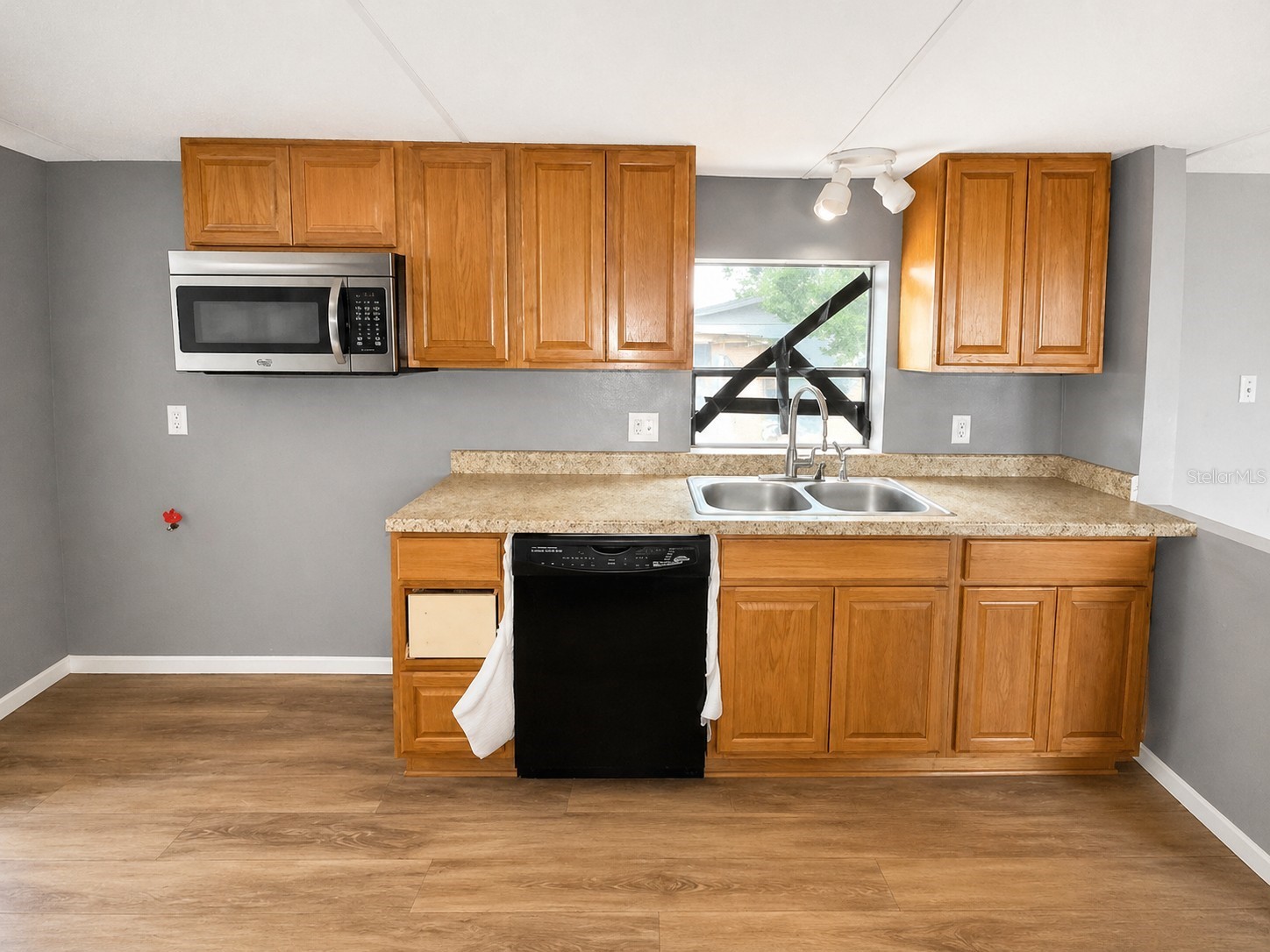 1935 Fruitland Park Circle Eagle Lake FL 33839 S5150510 image2