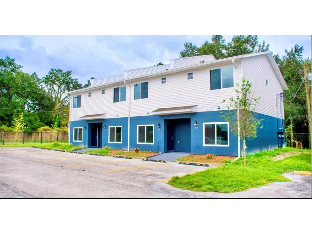 1935 Oxnard Court Tampa FL 33612 TB8419236 image1