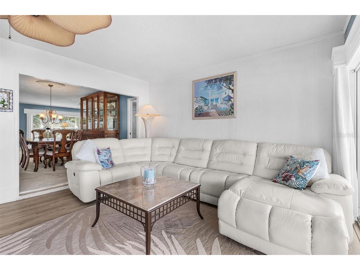 1935 SE 36th Terrace Cape Coral FL 33904 - CALOOSAHATCHEE RIVER TB8433541 image15