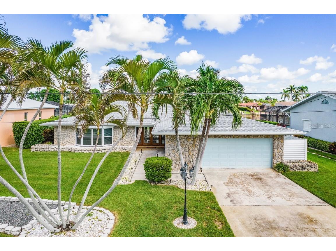 1935 SE 36th Terrace Cape Coral FL 33904 - CALOOSAHATCHEE RIVER TB8433541 image41