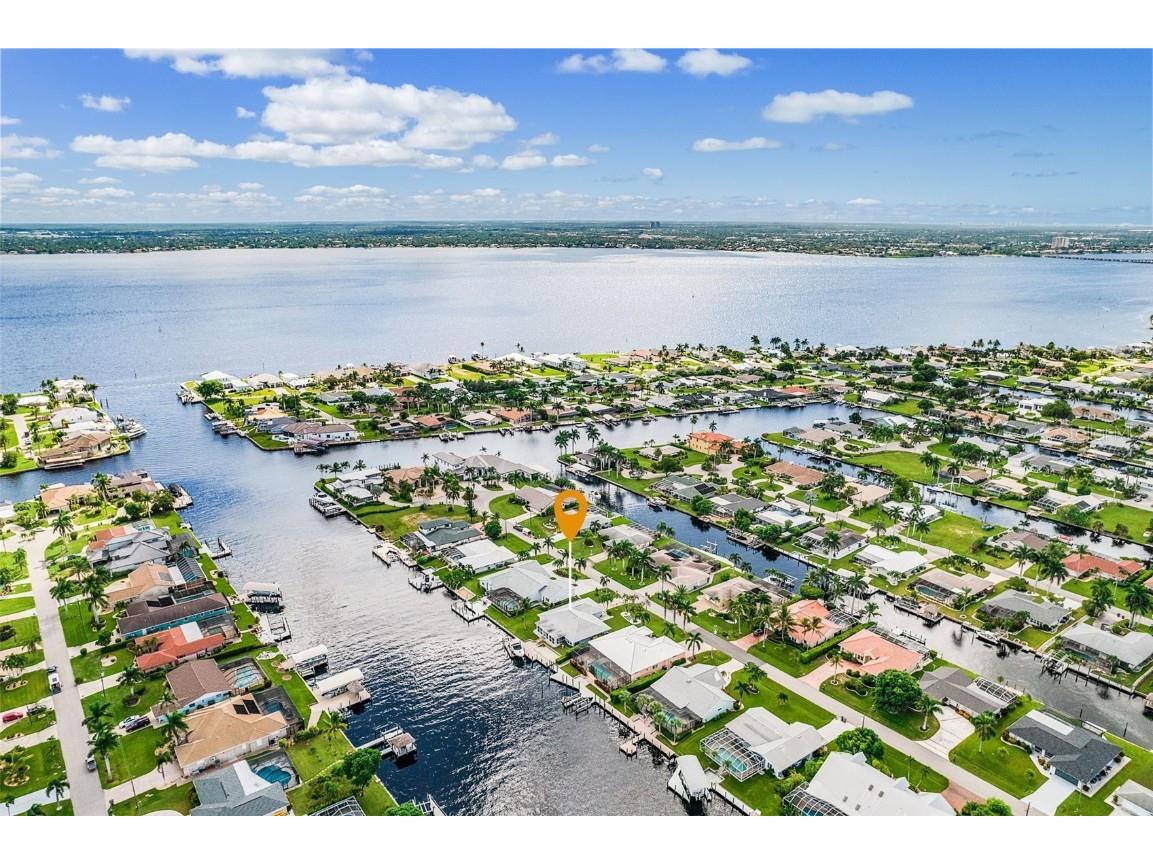1935 SE 36th Terrace Cape Coral FL 33904 - CALOOSAHATCHEE RIVER TB8433541 image45