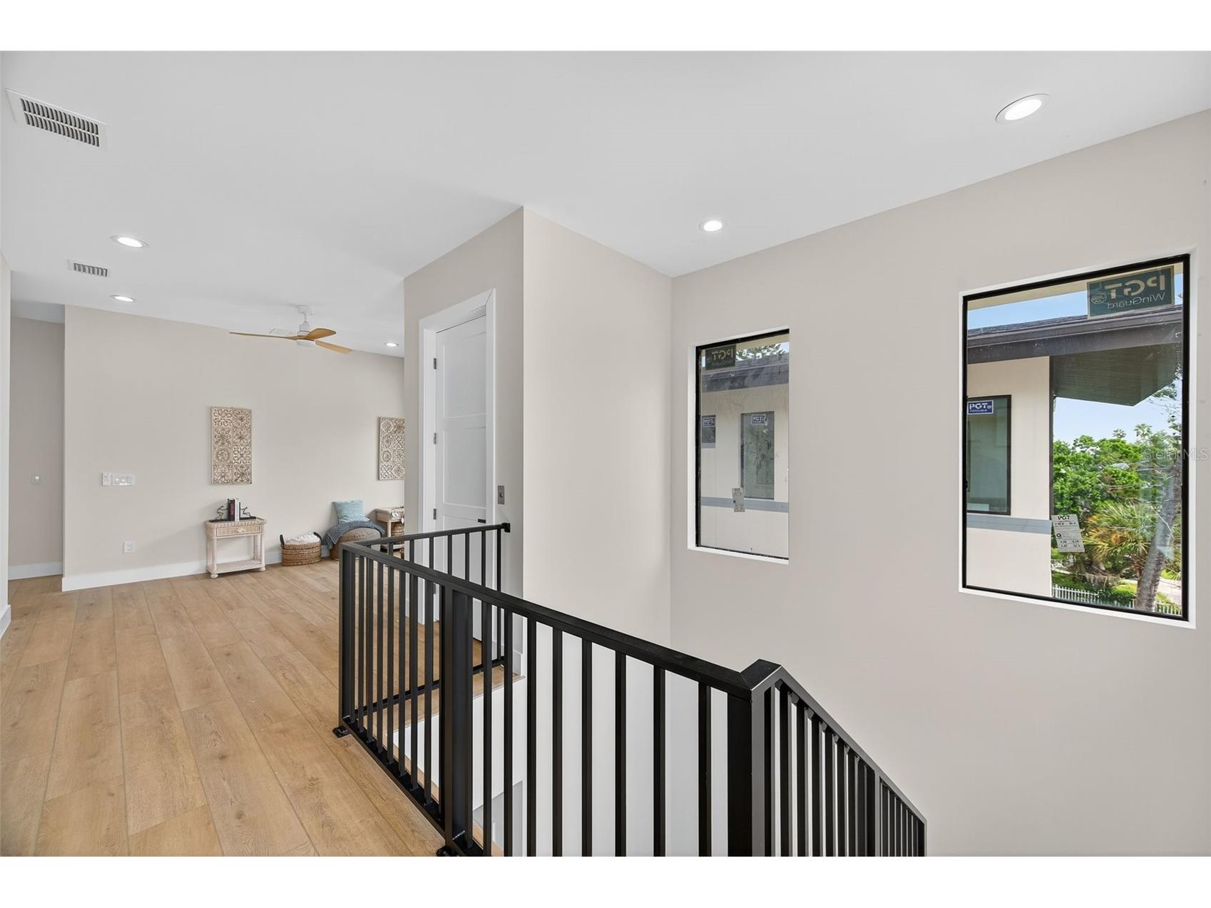 1935 Shore Acres Boulevard NE Saint Petersburg FL 33703 TB8506518 image16