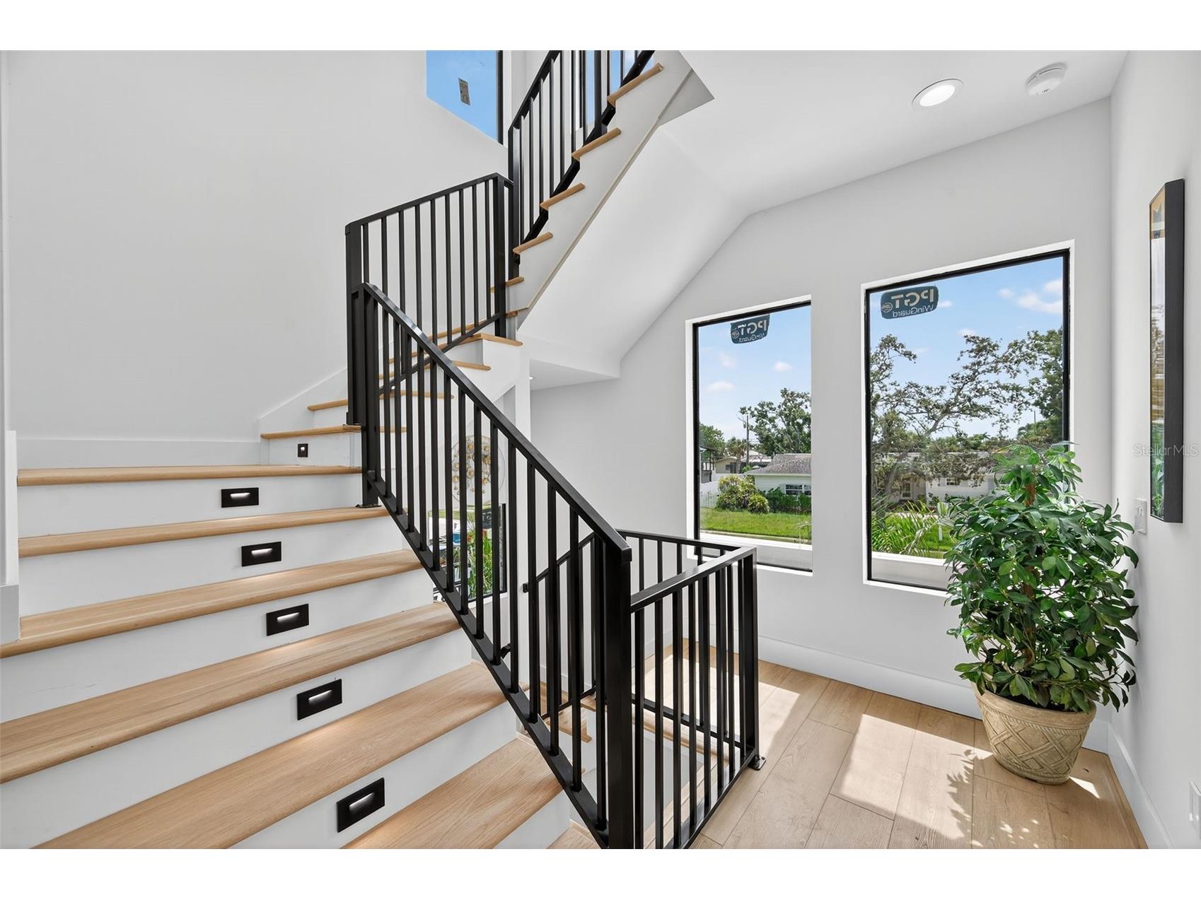 1935 Shore Acres Boulevard NE Saint Petersburg FL 33703 TB8506518 image20
