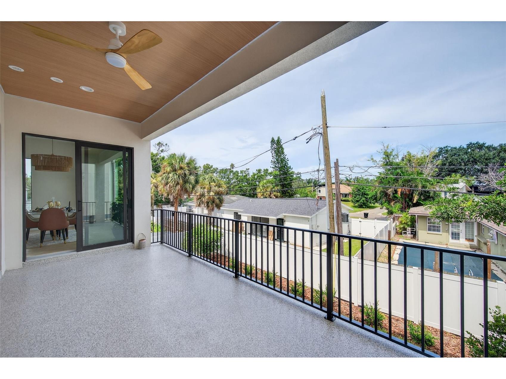 1935 Shore Acres Boulevard NE Saint Petersburg FL 33703 TB8506518 image48