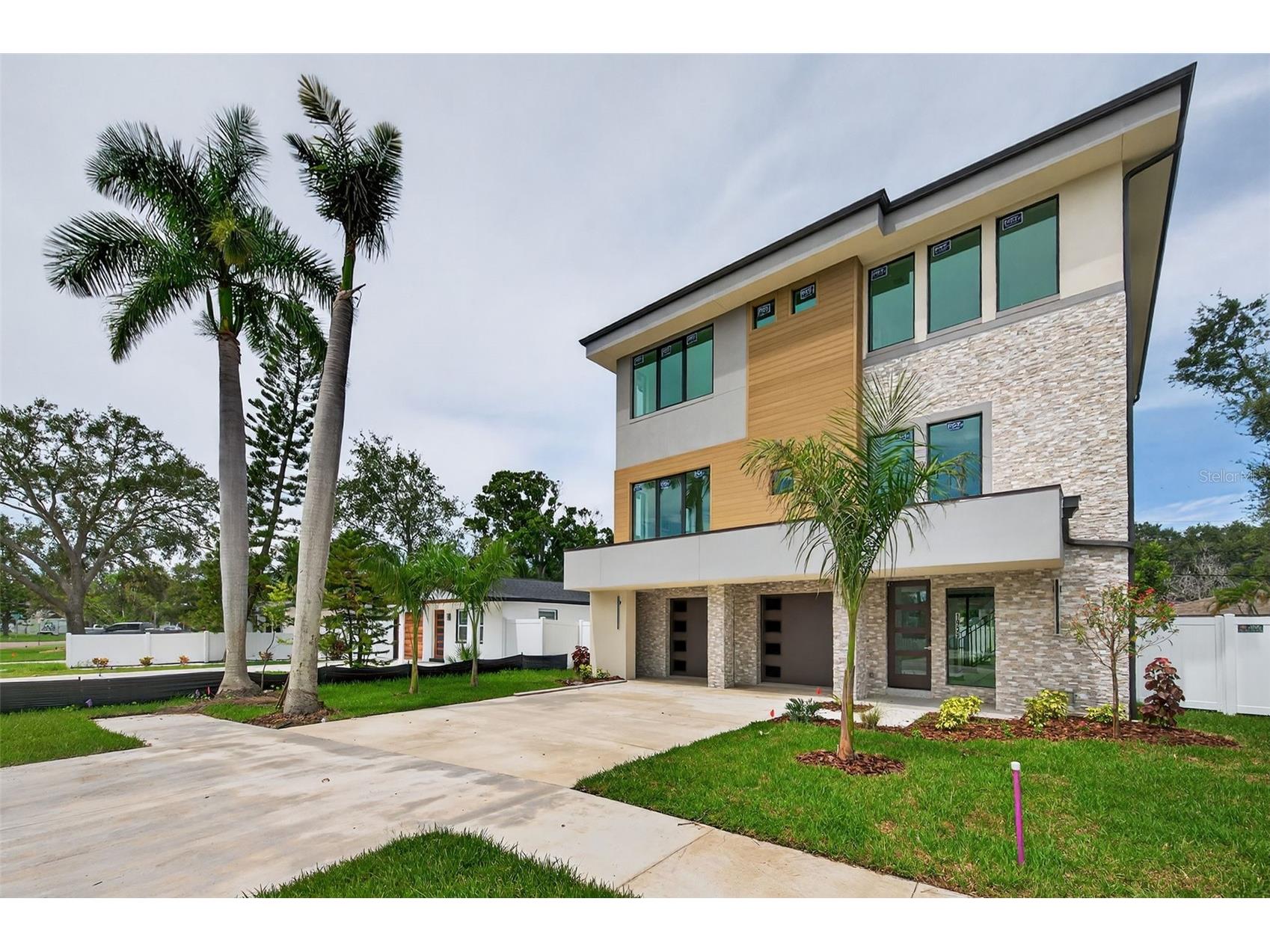 1935 Shore Acres Boulevard NE Saint Petersburg FL 33703 TB8506518 image49