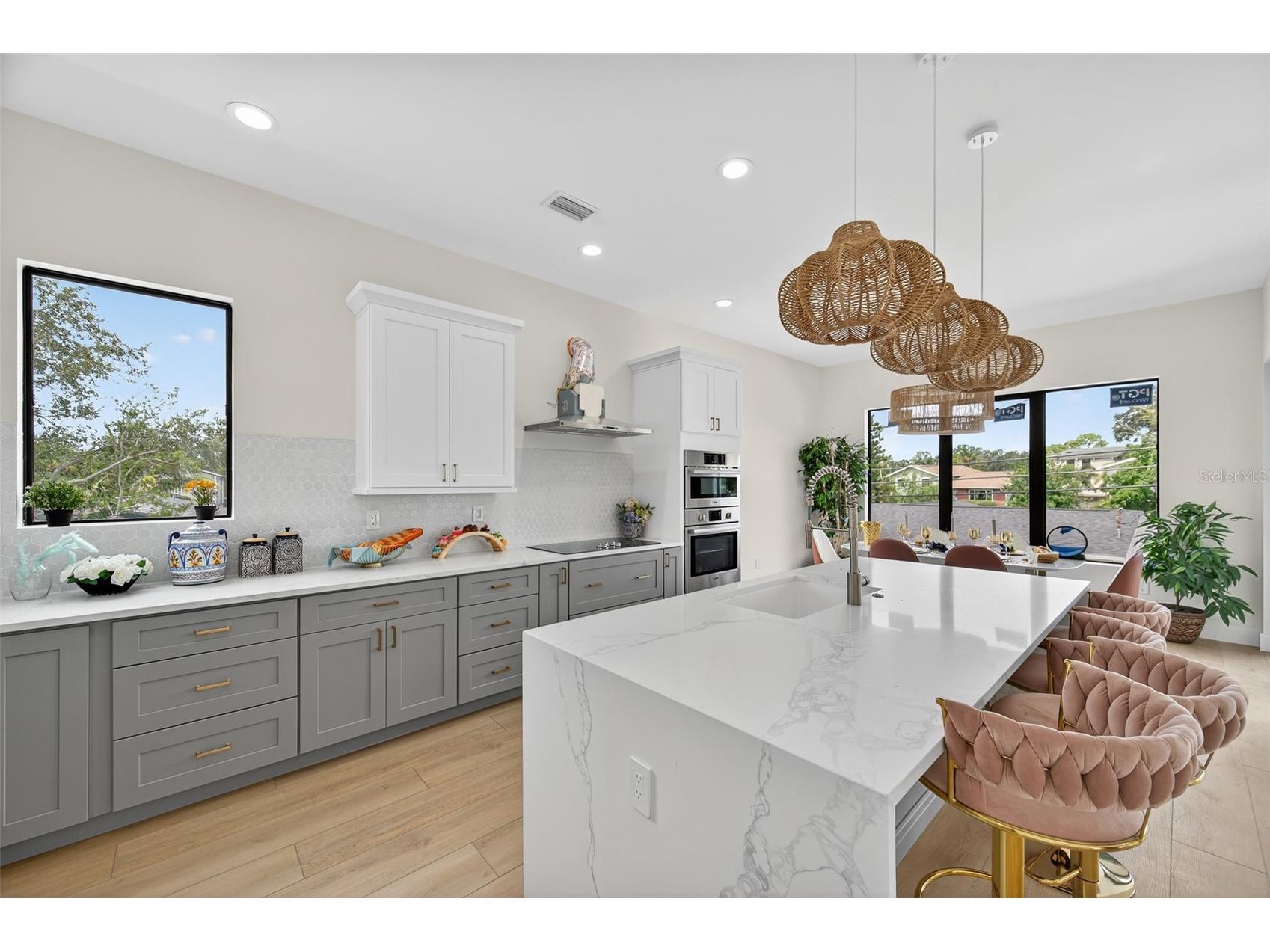 1935 Shore Acres Boulevard NE Saint Petersburg FL 33703 TB8506518 image6