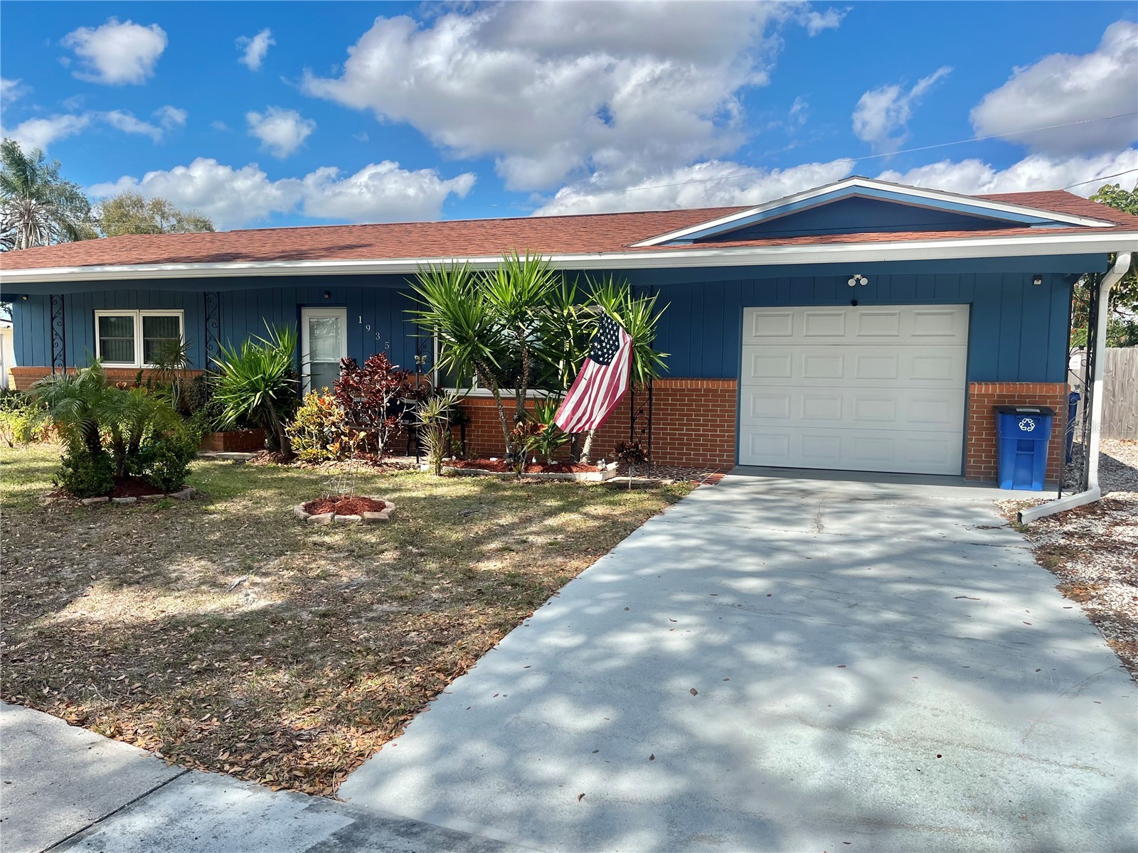 1935 Villa Rosa Drive Holiday FL 34690 TB8481957 image1