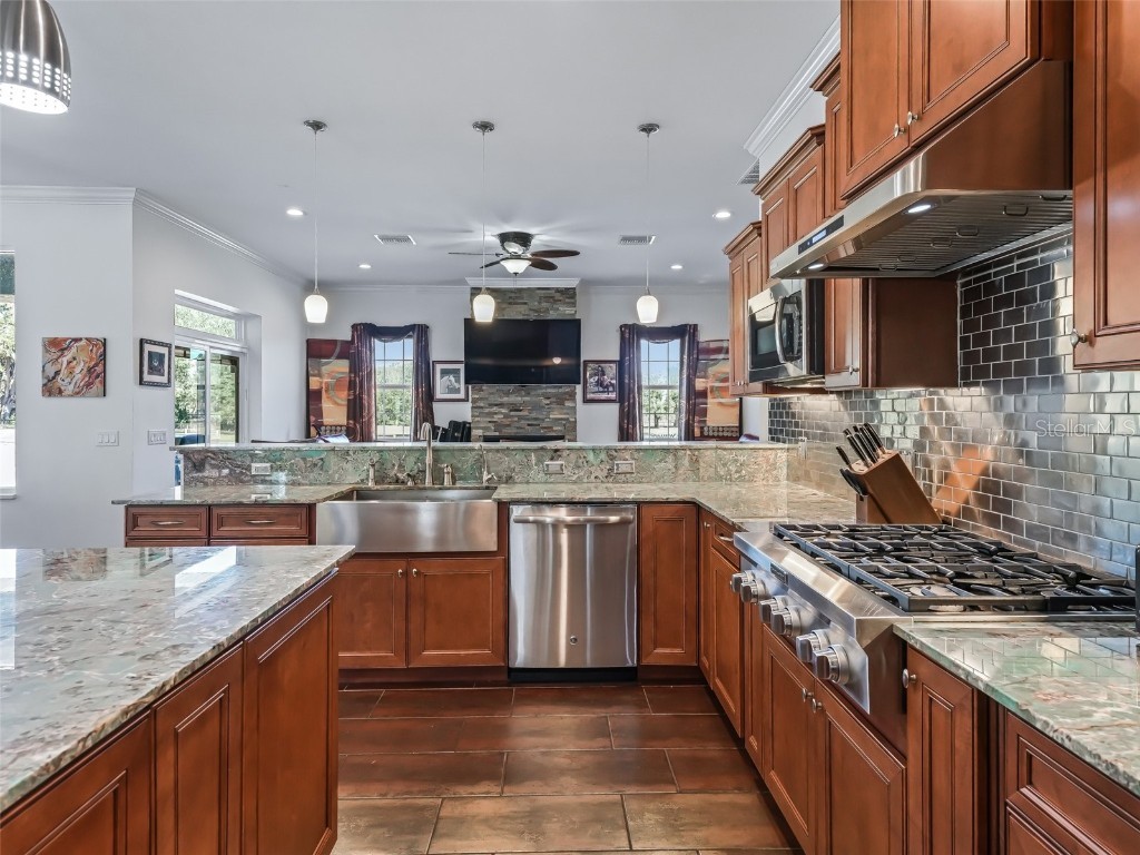 19351 E Levy Street Williston FL 32696 OM713622 image11