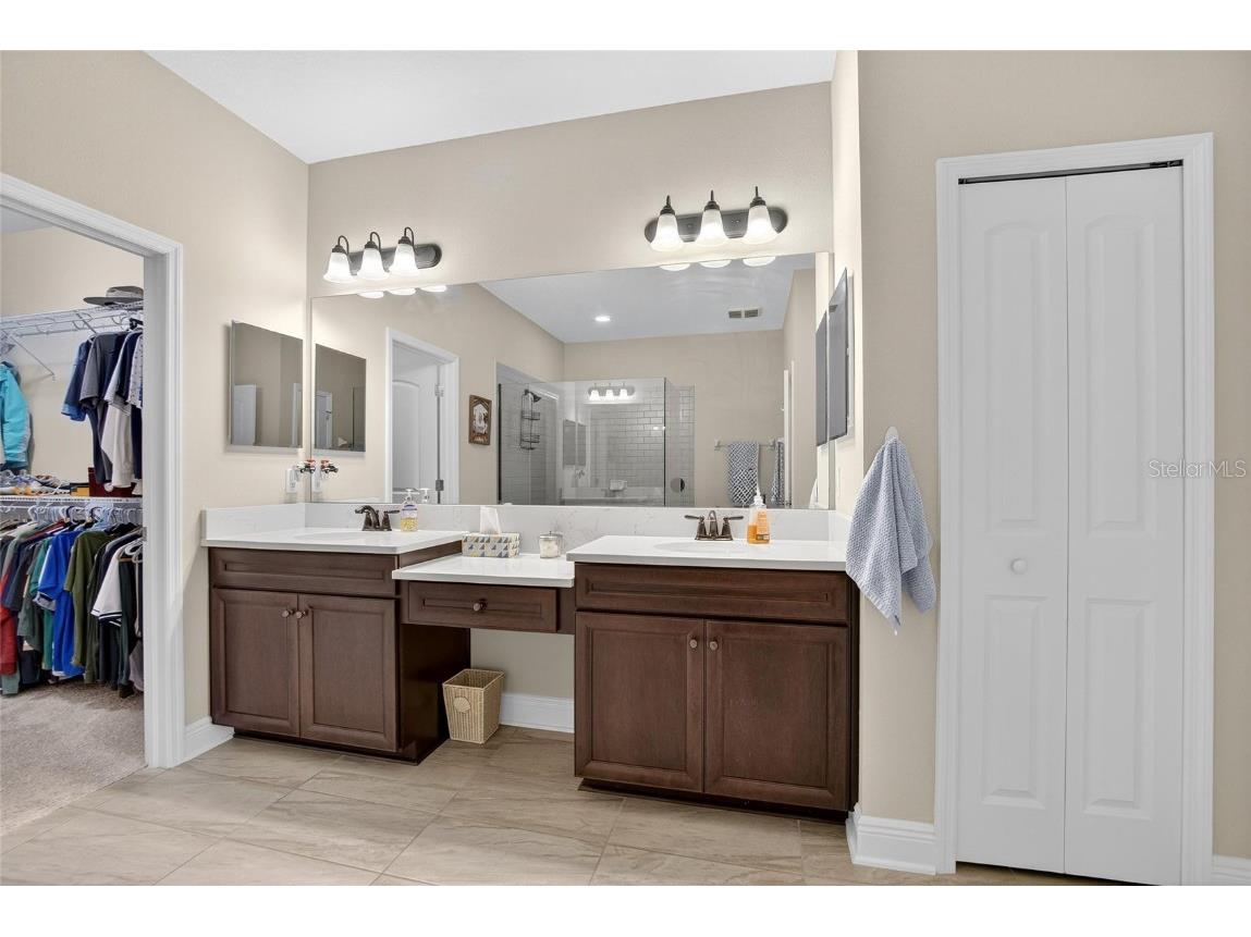 19356 Hawk Valley Drive Tampa FL 33647 TB8436498 image11