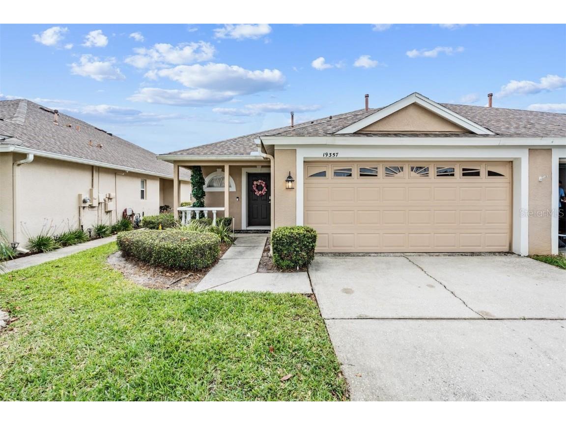 19357 Weymouth Drive Land O Lakes FL 34638 W7855009 image1