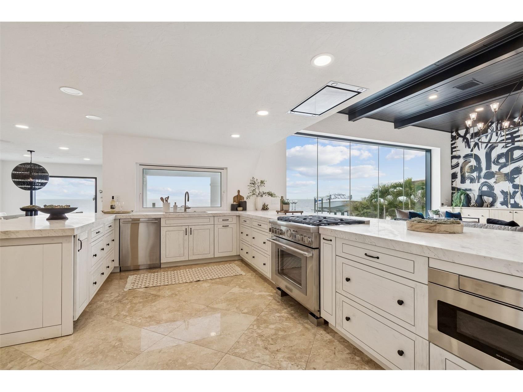 1936 Carolina Avenue NE Saint Petersburg FL 33703 TB8435895 image11