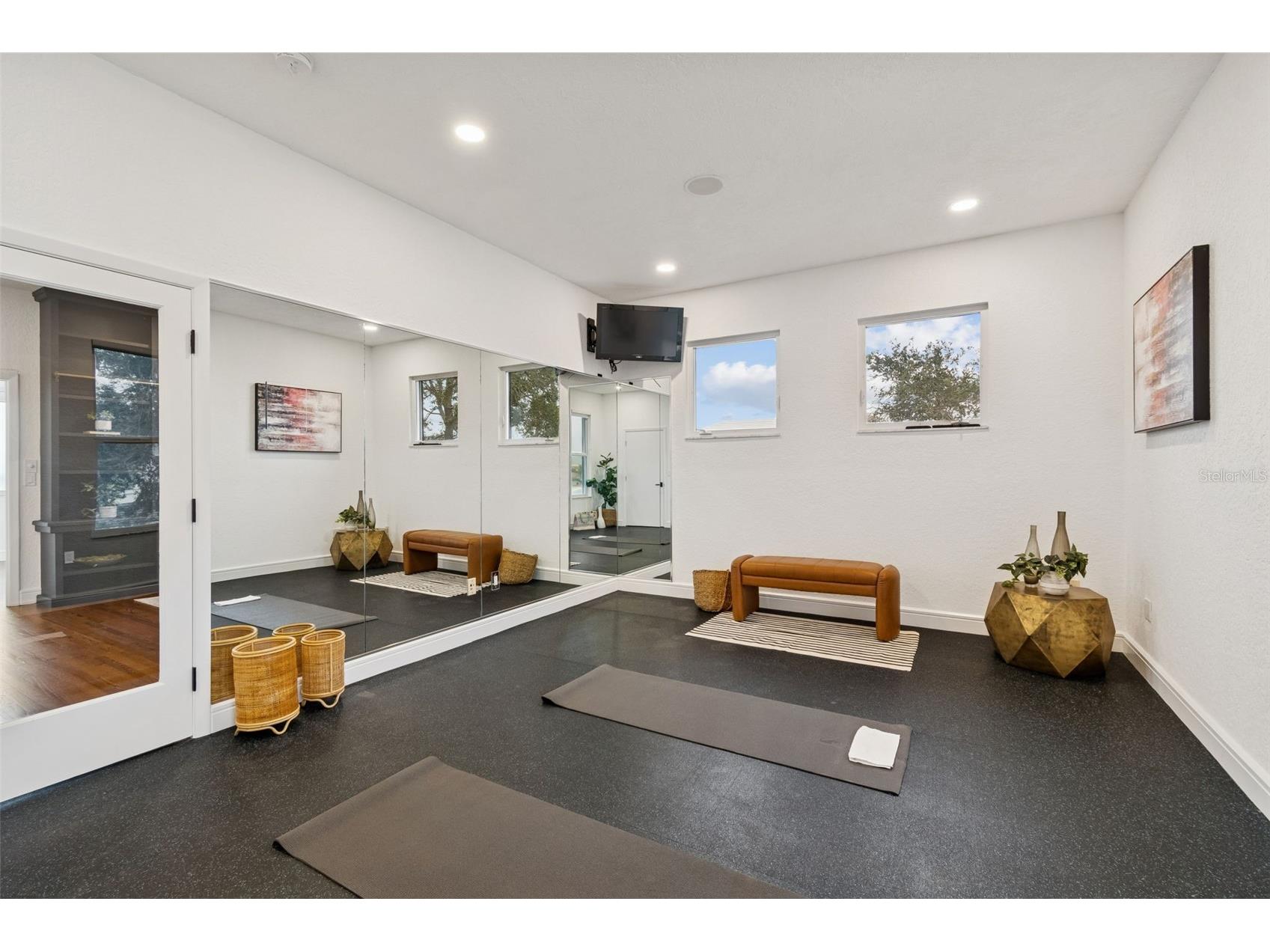 1936 Carolina Avenue NE Saint Petersburg FL 33703 TB8435895 image47